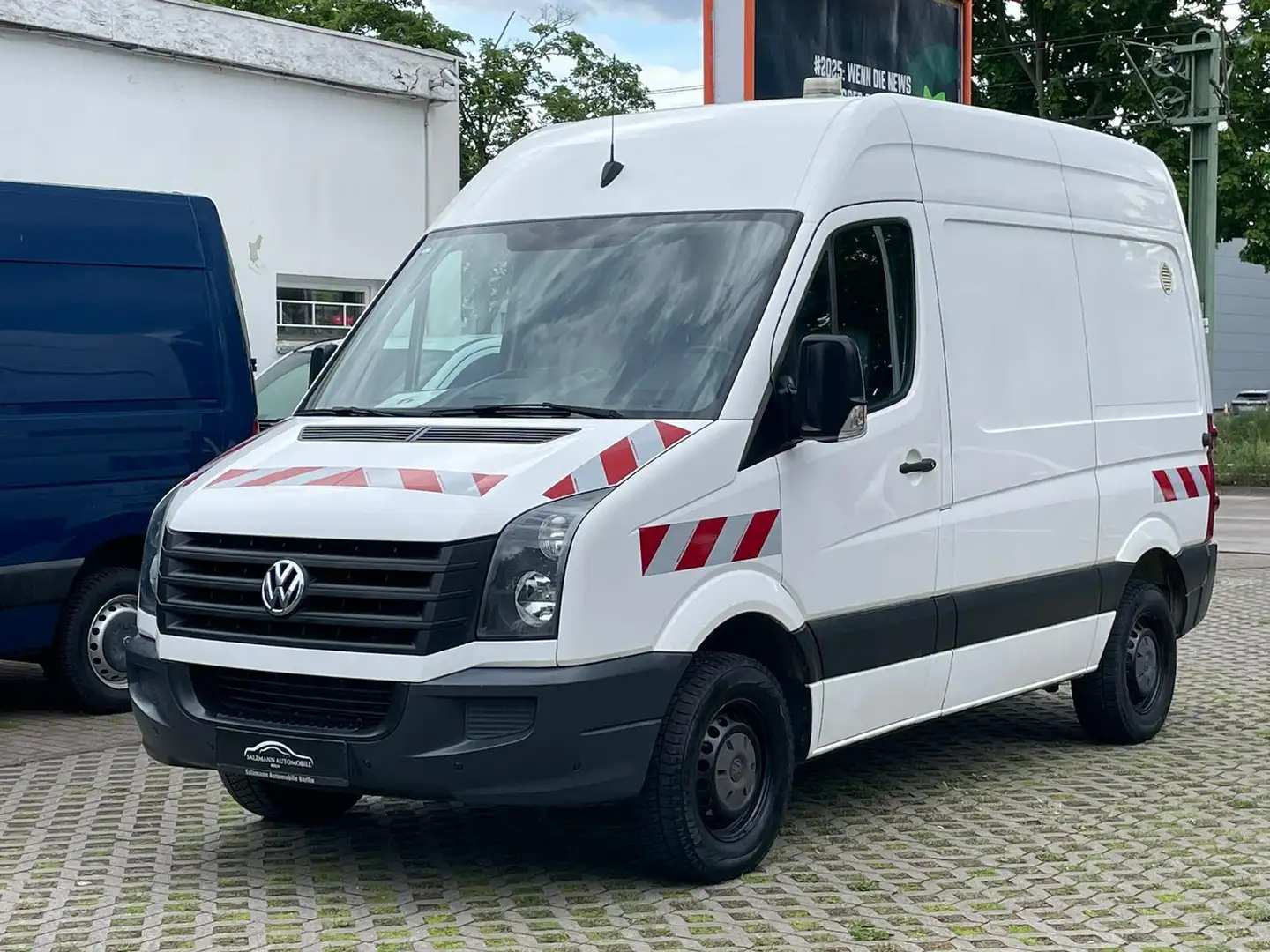 Volkswagen Crafter 2.0 TDI//Hochdach//PDC//2.Hand//AHK//TOP Weiß - 1