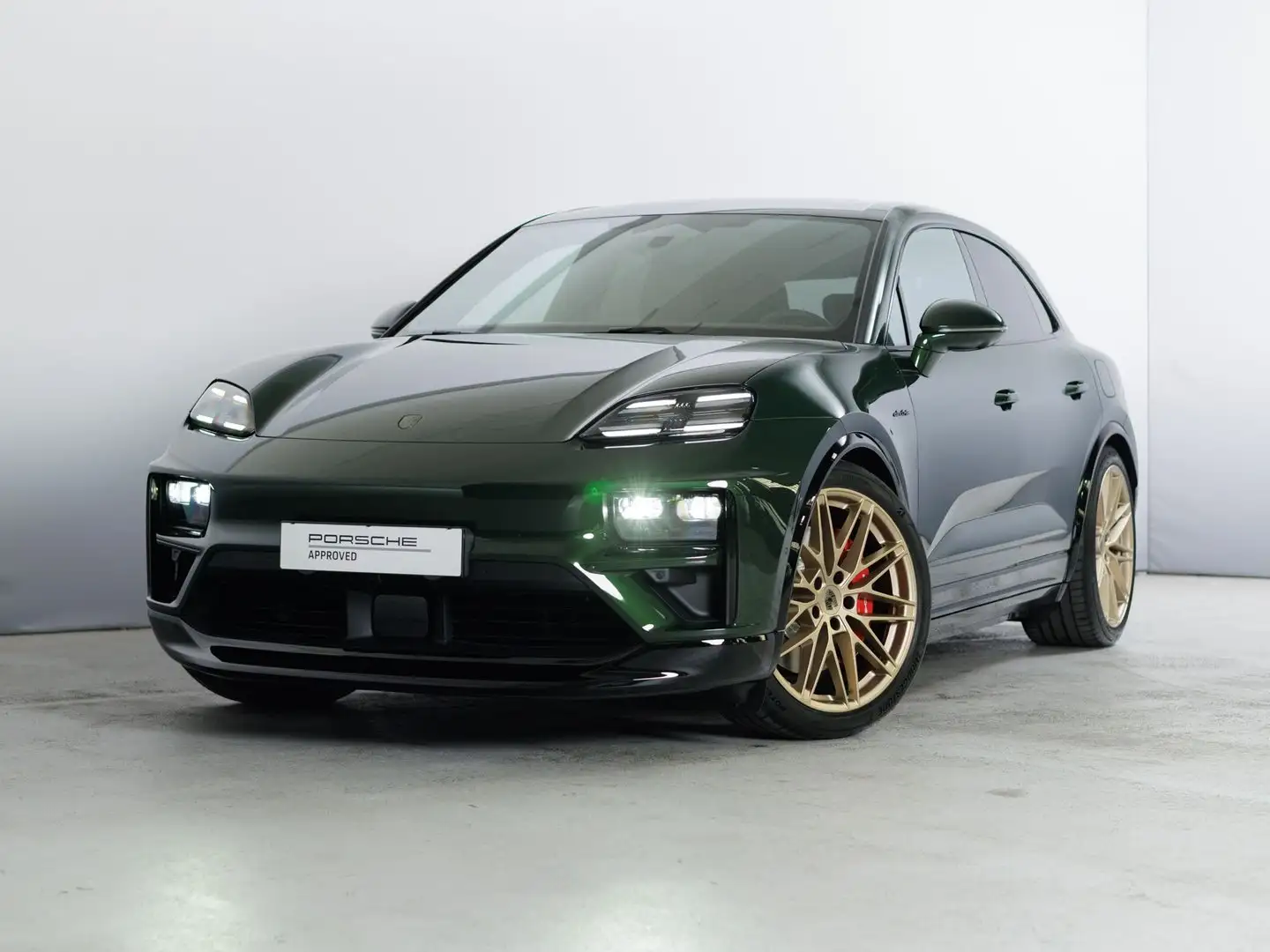 Porsche Macan Turbo Vert - 1