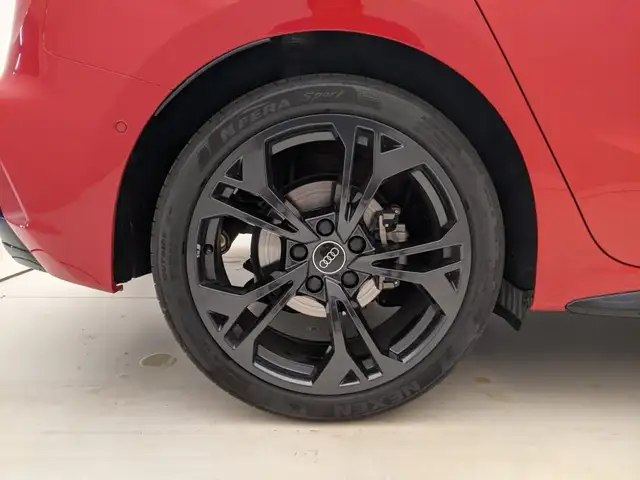 Audi A3 view 9