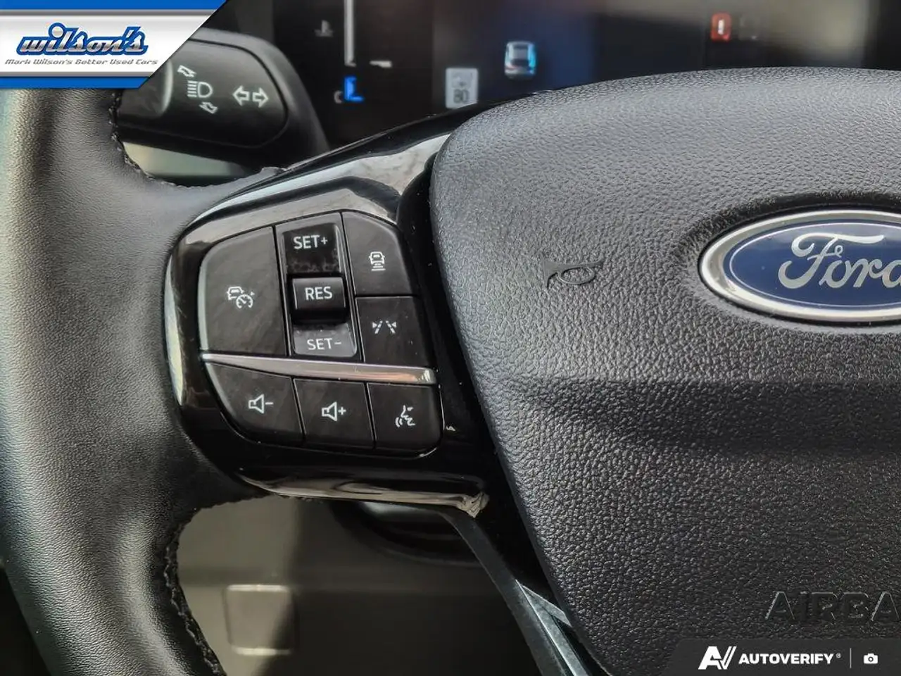 Ford Escape снимка Ford Escape