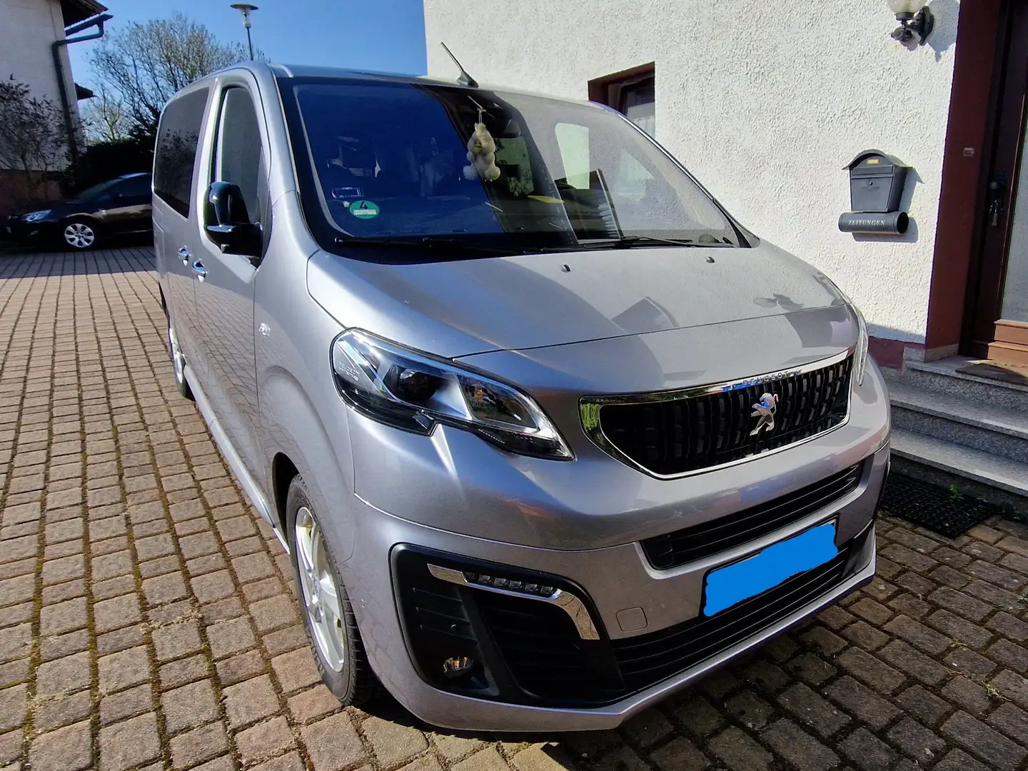 Peugeot Traveller Traveller L2 2.0 BlueHDi 180 S Plateado - 2