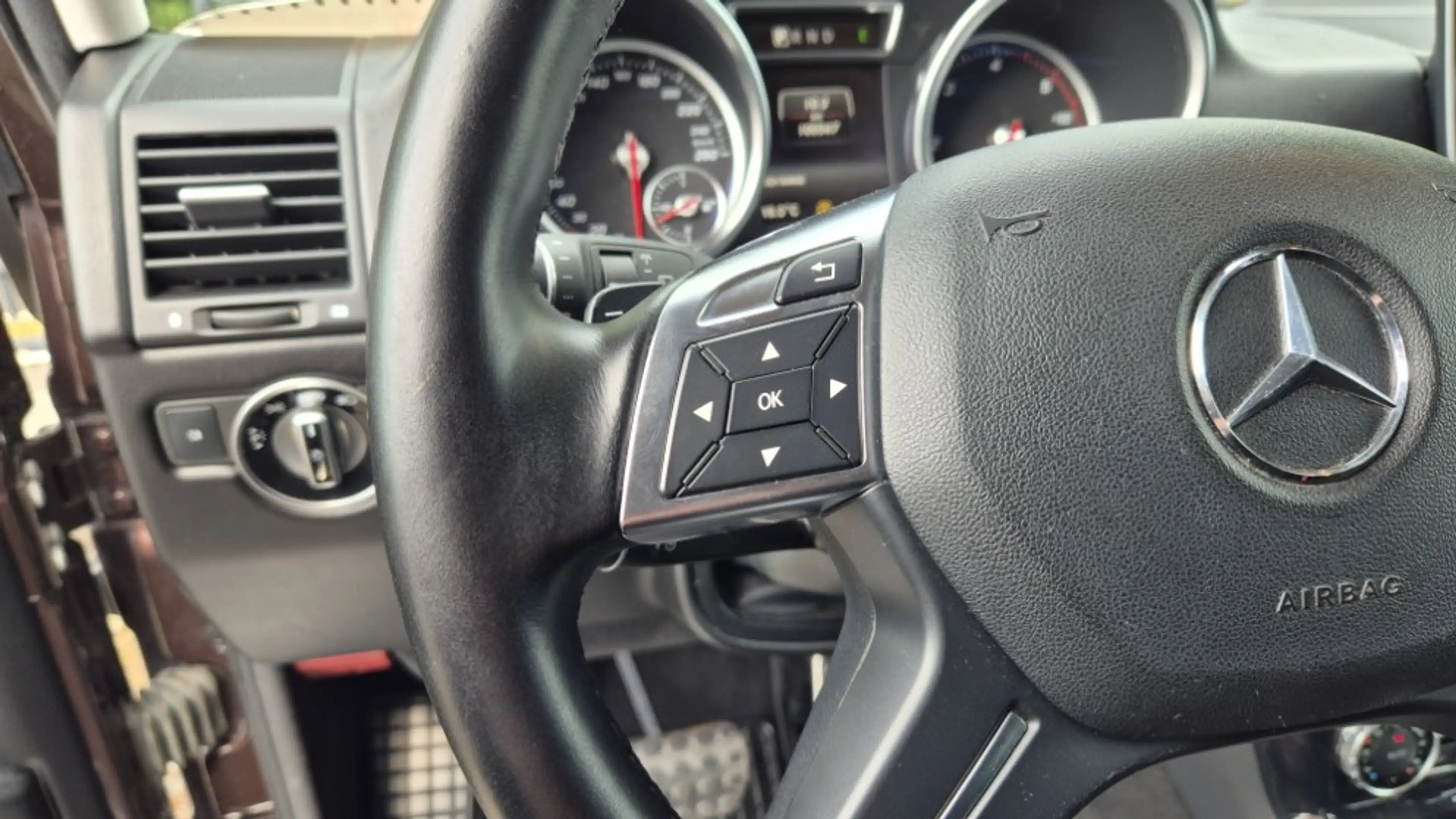 Mercedes-Benz G 350 G350 d | Grijs kenteken | 4Matic | 245PK | Designo — photo 9