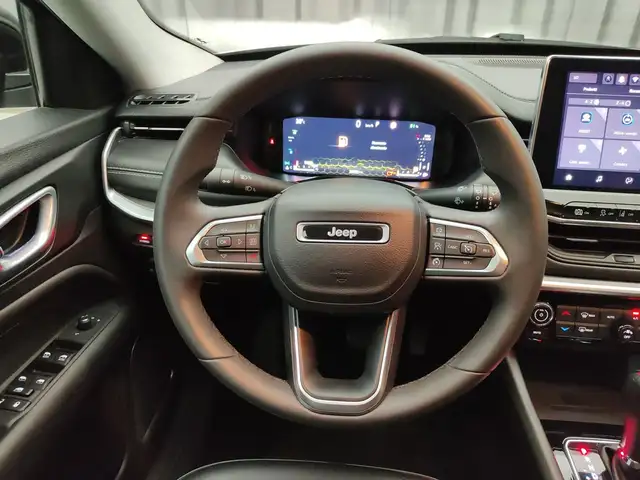 Jeep Compass view 11