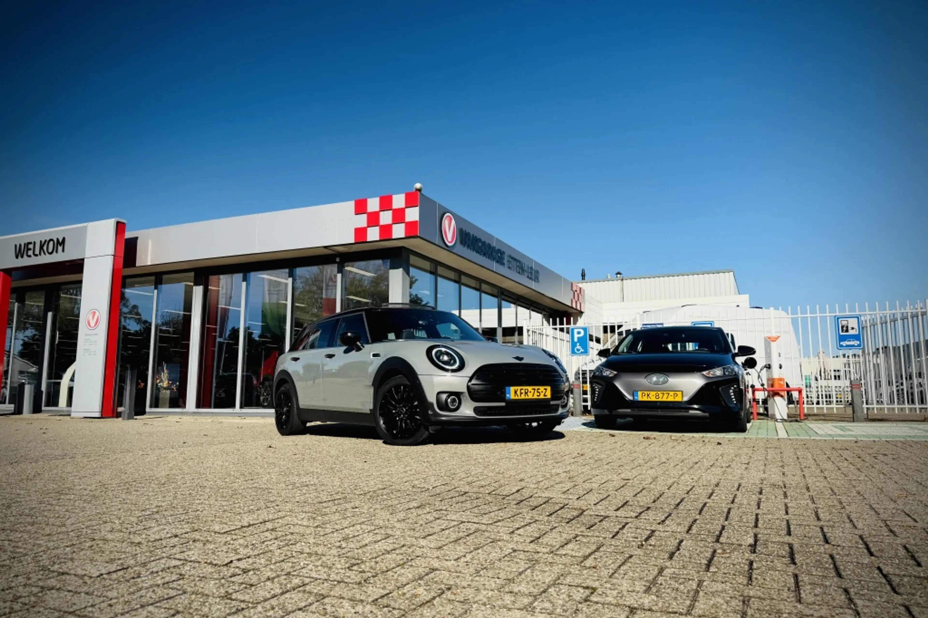 MINI Cooper Clubman 1.5 Richmond Park | PANO | H&K | CAMERA | STOELVER — photo 2
