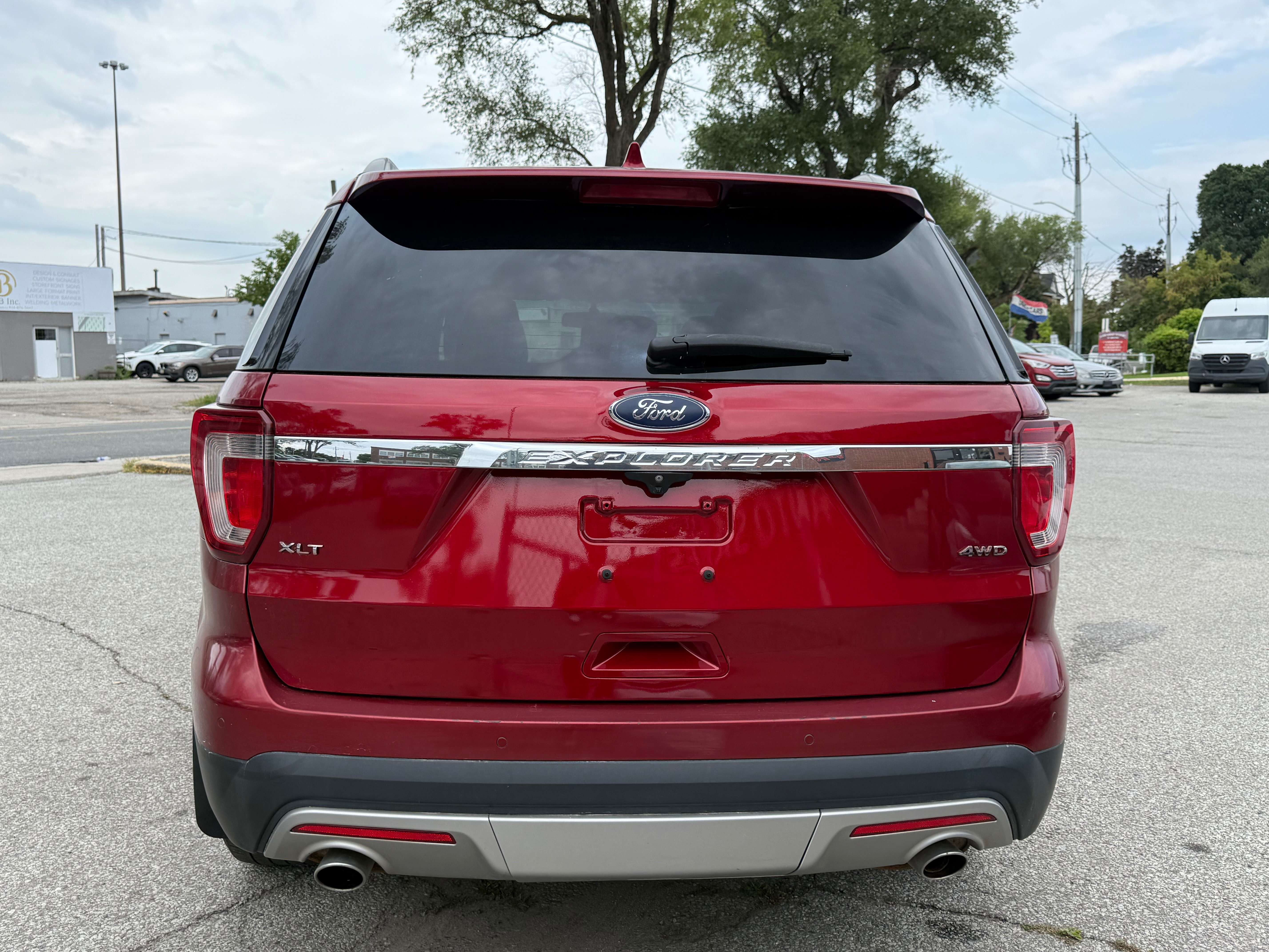 2017 Ford Explorer
