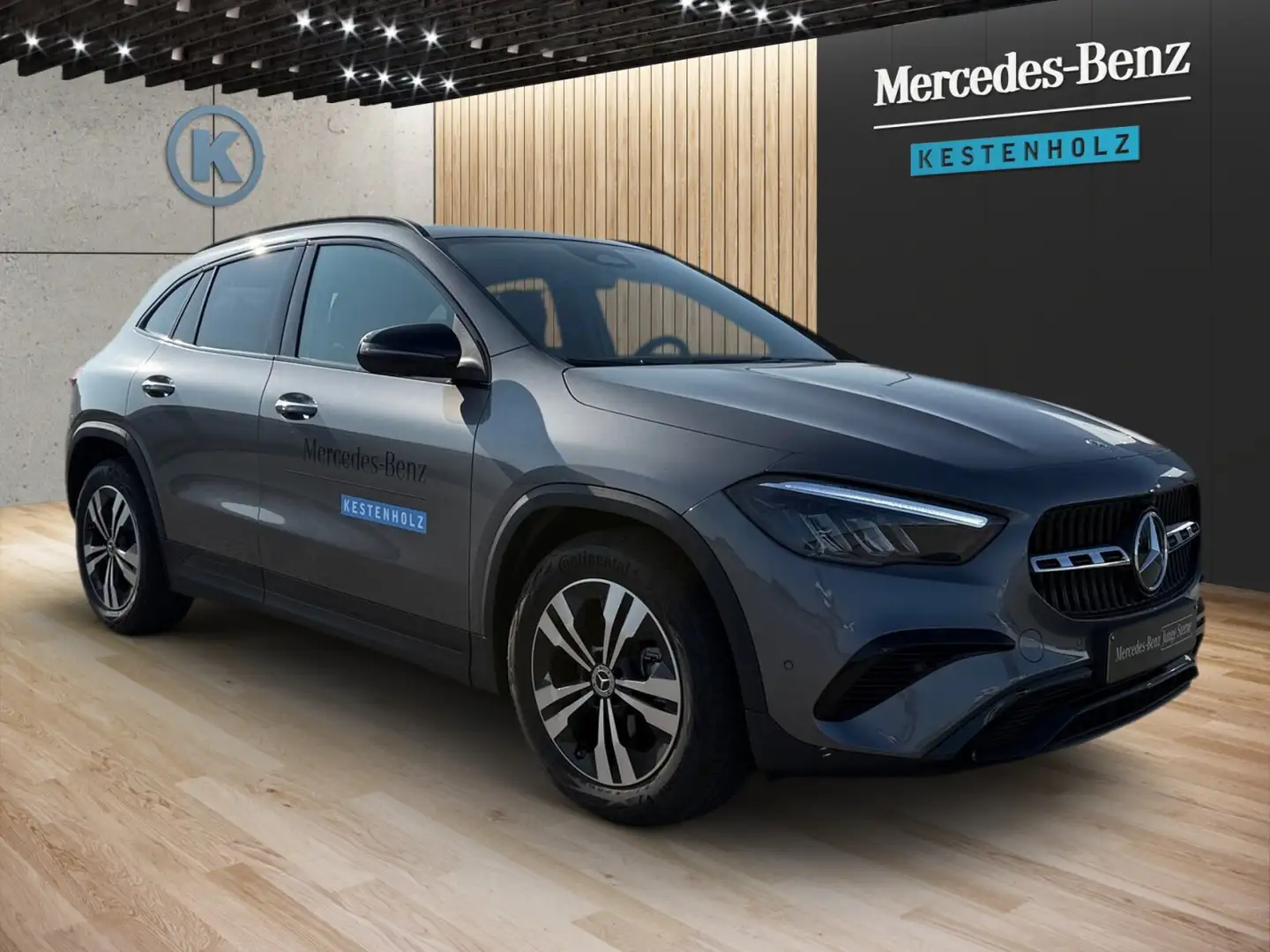 Mercedes-Benz GLA 180 GLA 180 d PROGRESSIVE°ADV+°PANO°DISTR°KEYL°NIGHT Grau - 2