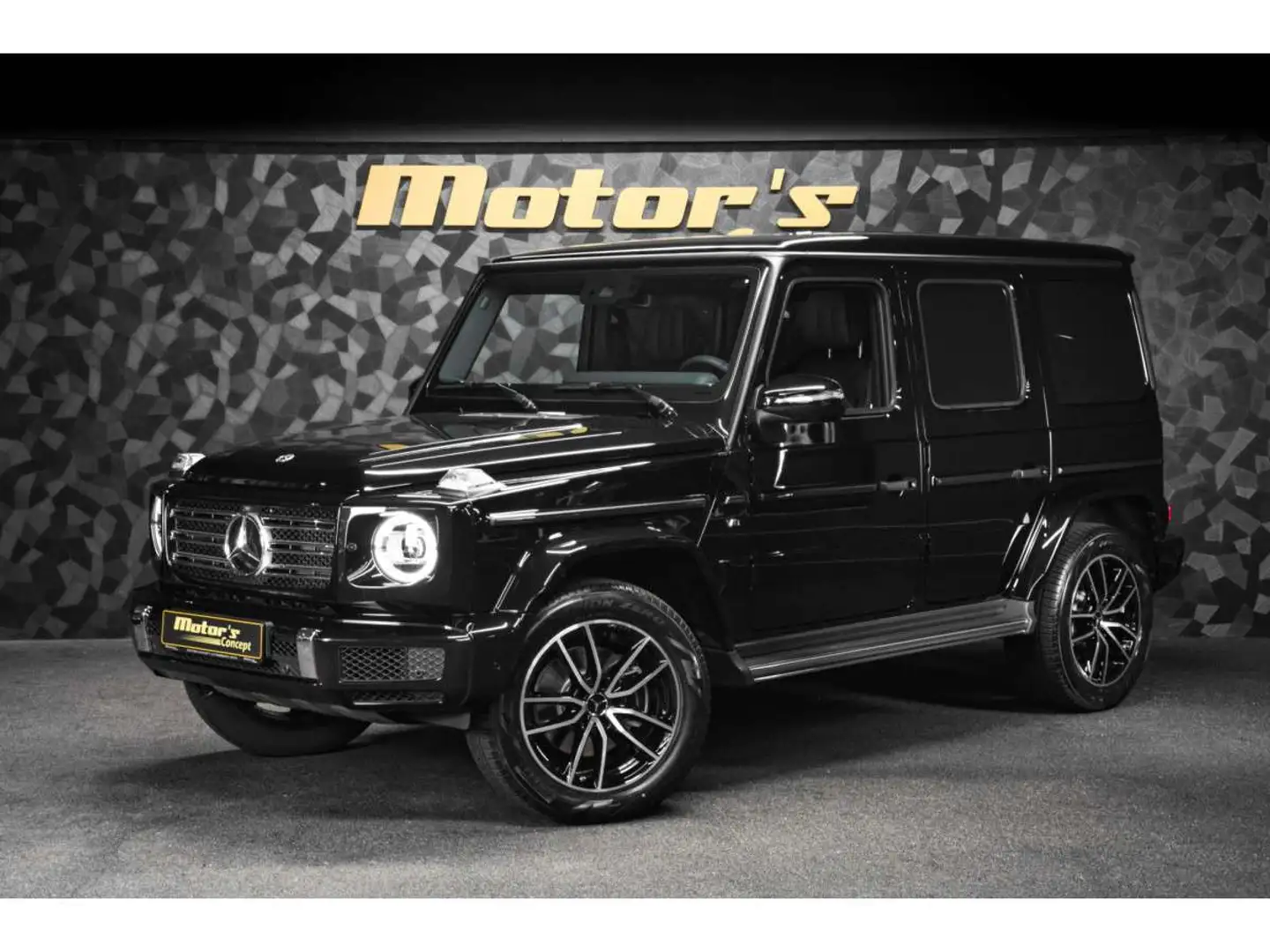 Mercedes-Benz G 500 V8 - FINAL EDITION / 1 OF 1500 Schwarz - 1