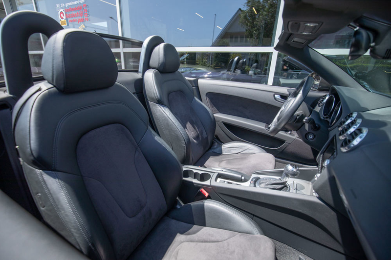 Audi TT Roadster 1.8 TFSI Pro Line Alcantara — photo 23