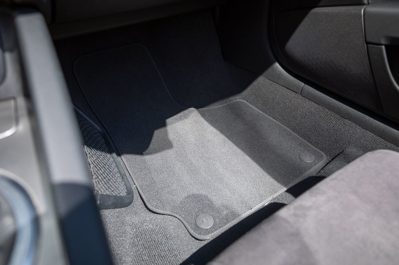 Audi TT Roadster 1.8 TFSI Pro Line Alcantara — photo 25