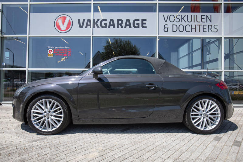 Audi TT Roadster 1.8 TFSI Pro Line Alcantara — photo 11