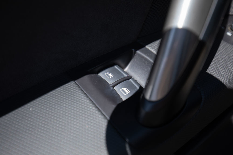 Audi TT Roadster 1.8 TFSI Pro Line Alcantara — photo 37
