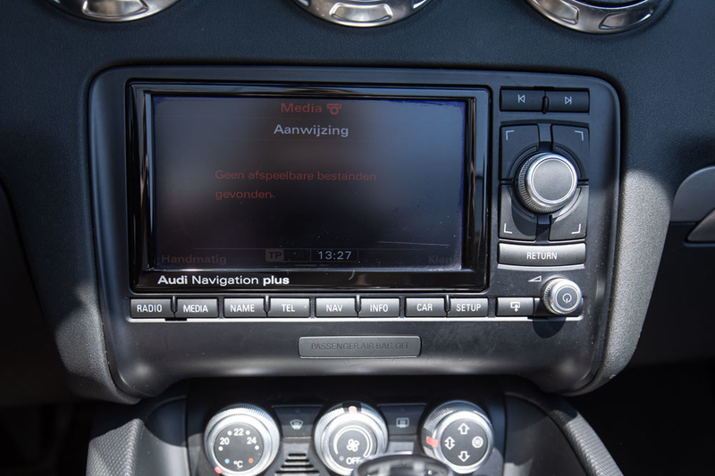 Audi TT Roadster 1.8 TFSI Pro Line Alcantara — photo 26