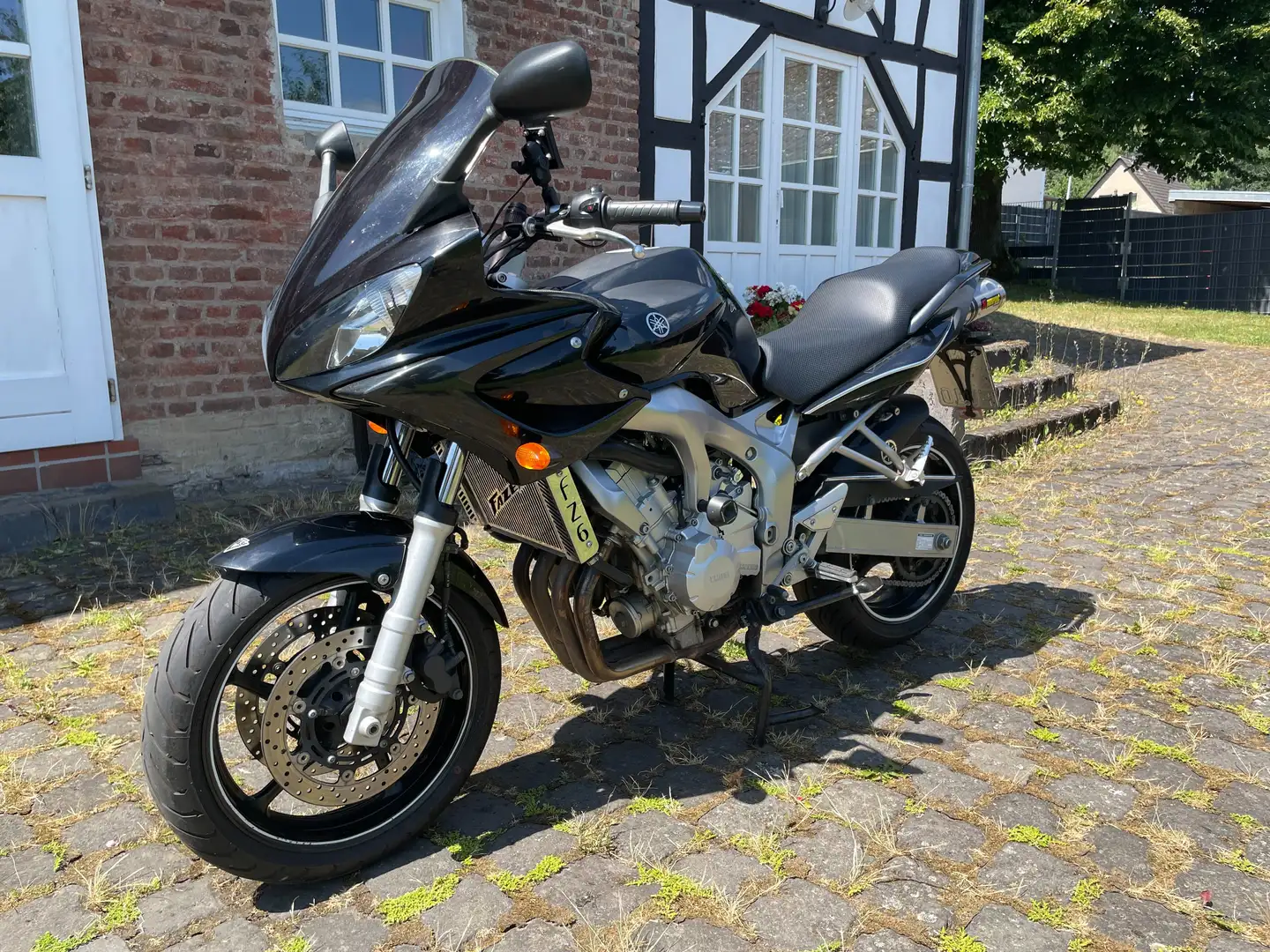 Yamaha FZ 6 RJ14 Schwarz - 1