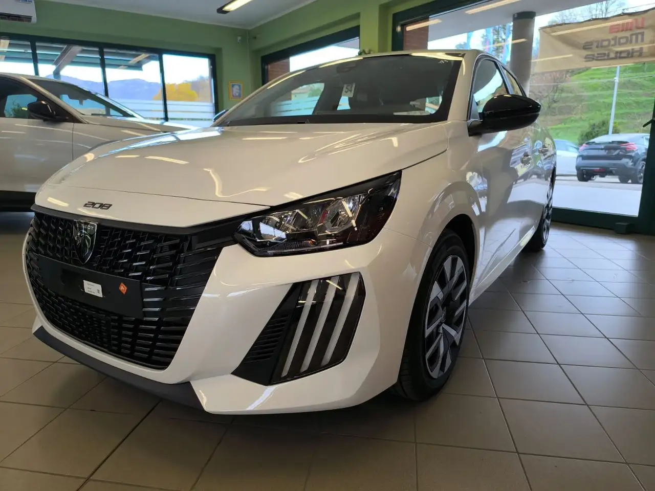 Peugeot 208 1.2 STYLE 100 CV 5