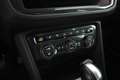 Volkswagen Tiguan Tiguan 2.0 TDI SCR DSG Sport BlueMotion Technology Zwart - thumbnail 17