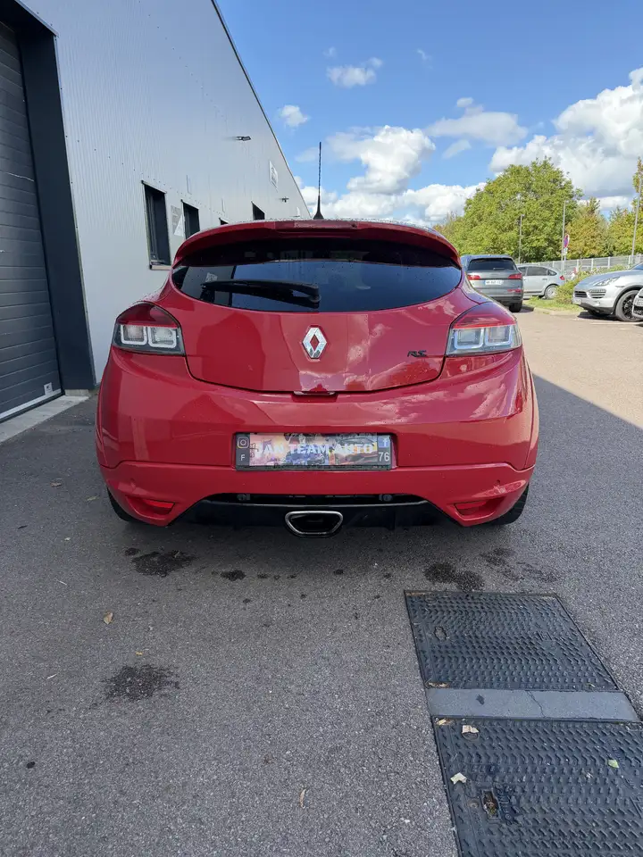 Renault Megane Coupé — photo 11