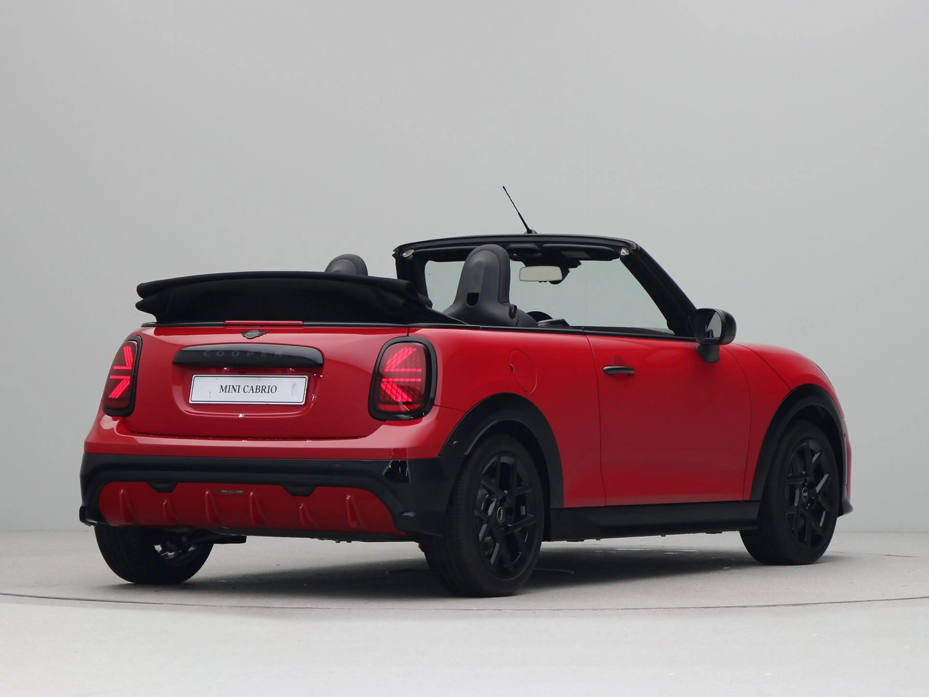 MINI Cooper C Cabrio John Cooper Works Pakket M PRIVATE LEASE EUR 586,- — photo 13