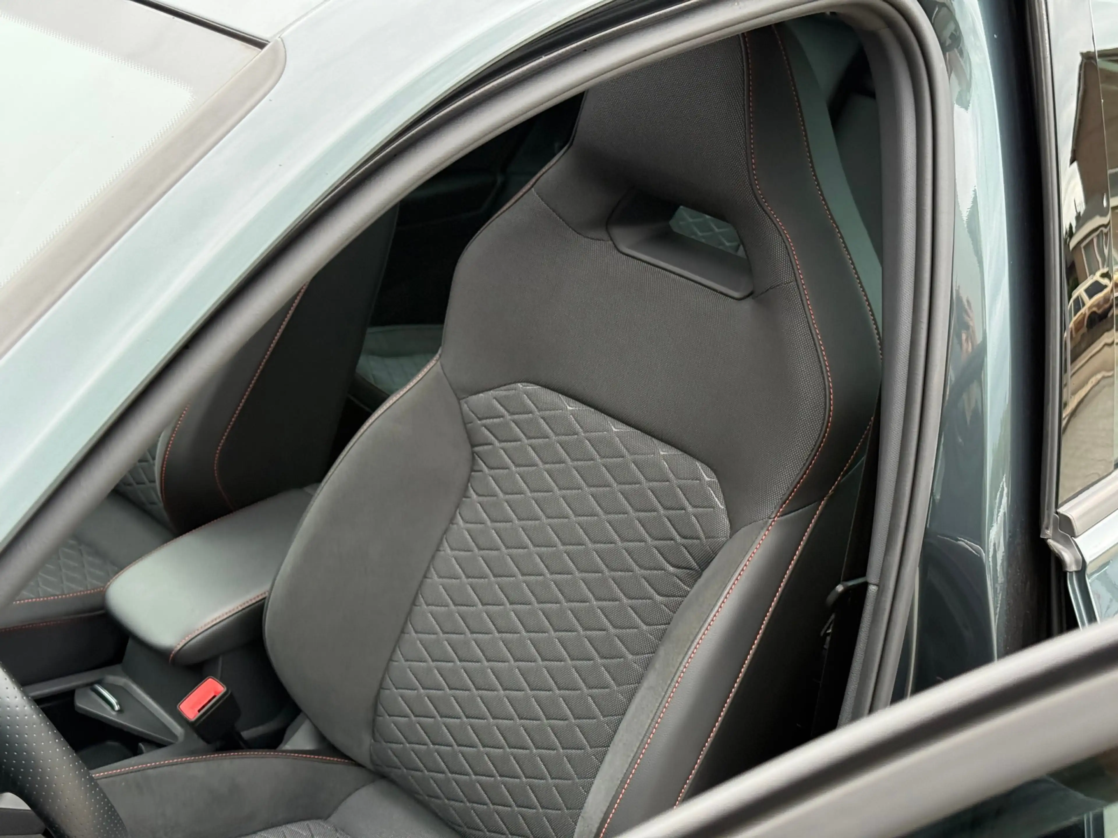SEAT Tarraco 1.4 TSI e-Hybrid PHEV FR Business | Trekhaak | Pan — photo 16