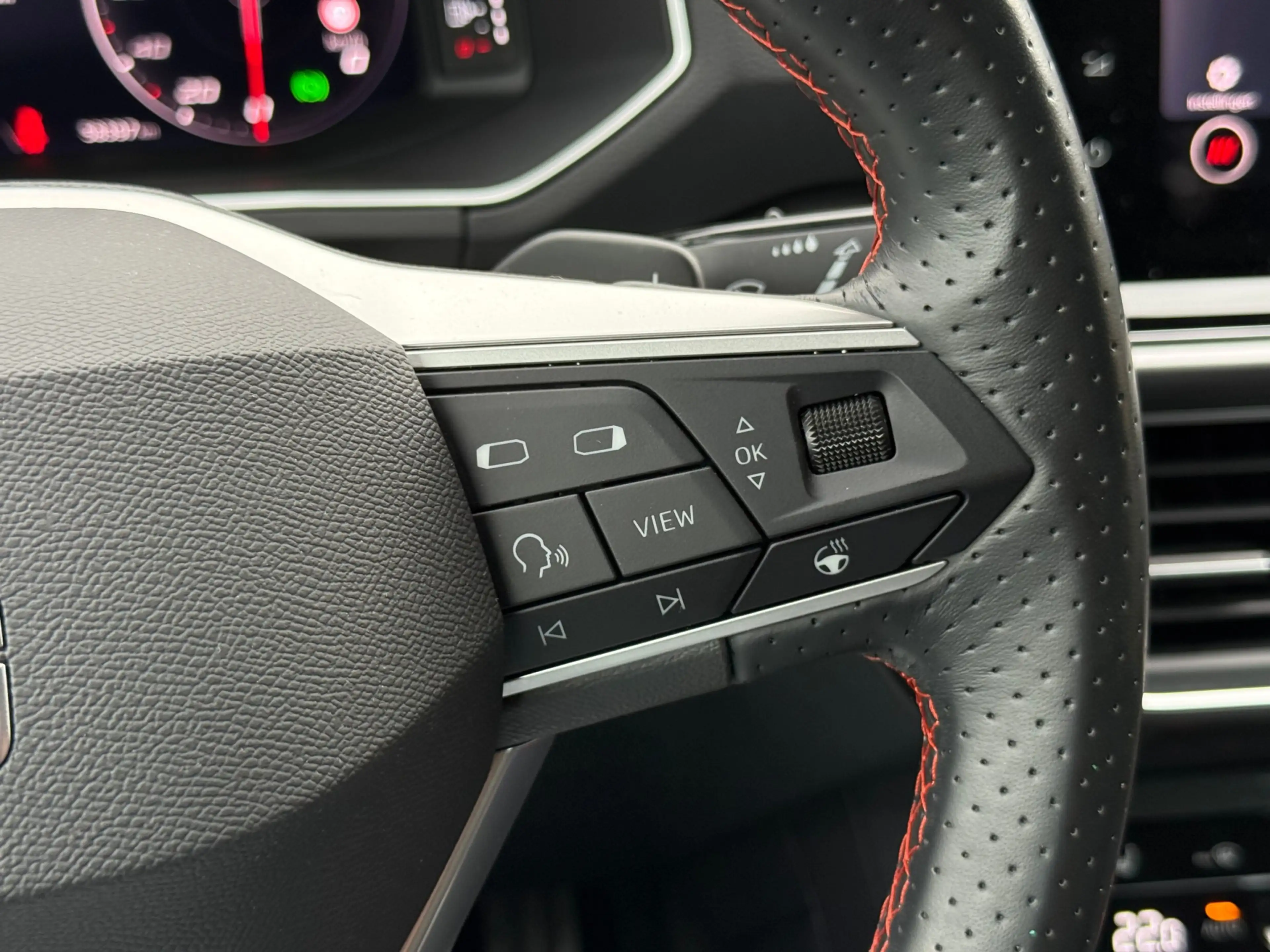 SEAT Tarraco 1.4 TSI e-Hybrid PHEV FR Business | Trekhaak | Pan — photo 31