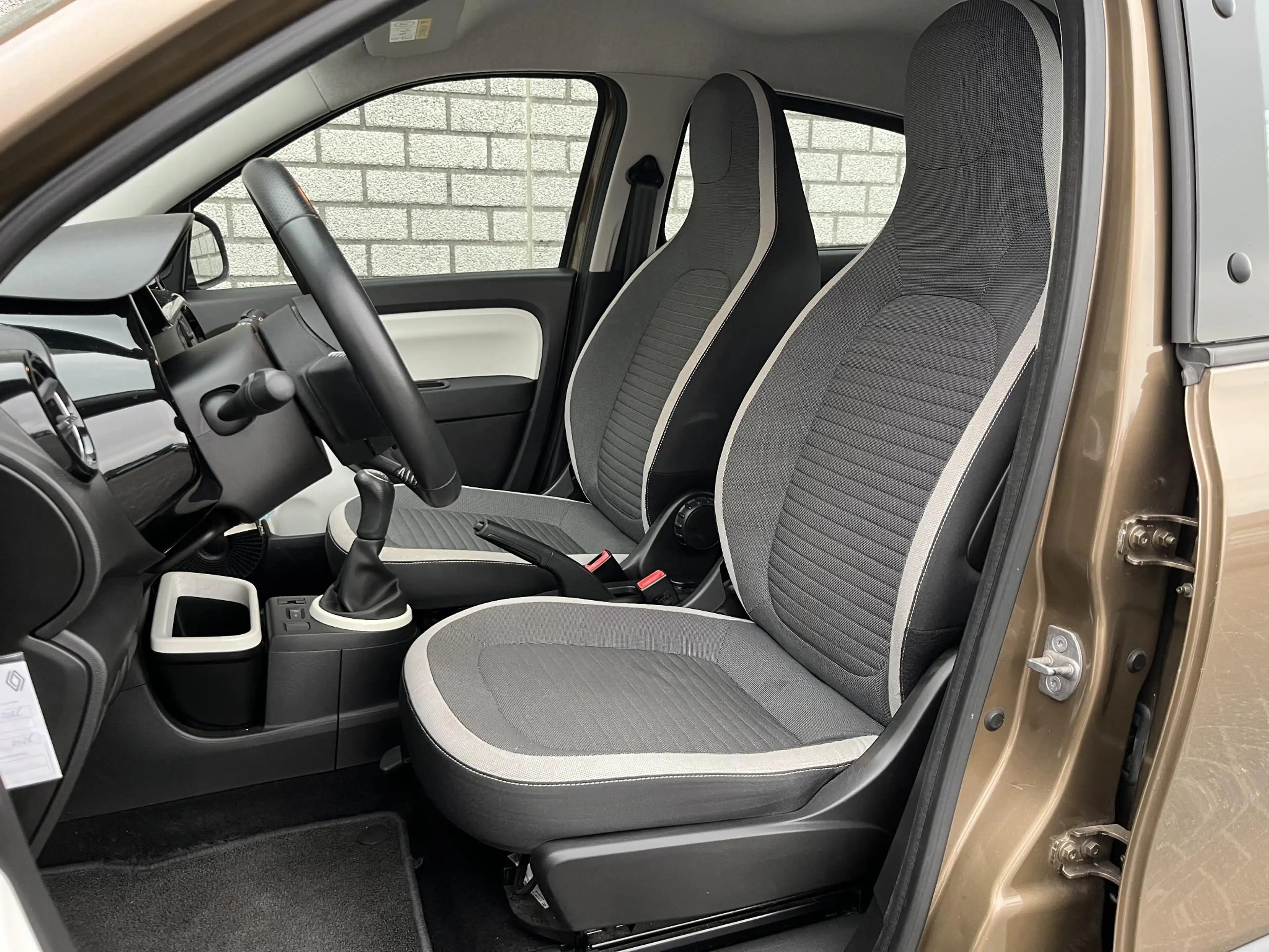 Renault Twingo 1.0 SCe Expression | Volledig Dealer Onderhouden | — photo 7