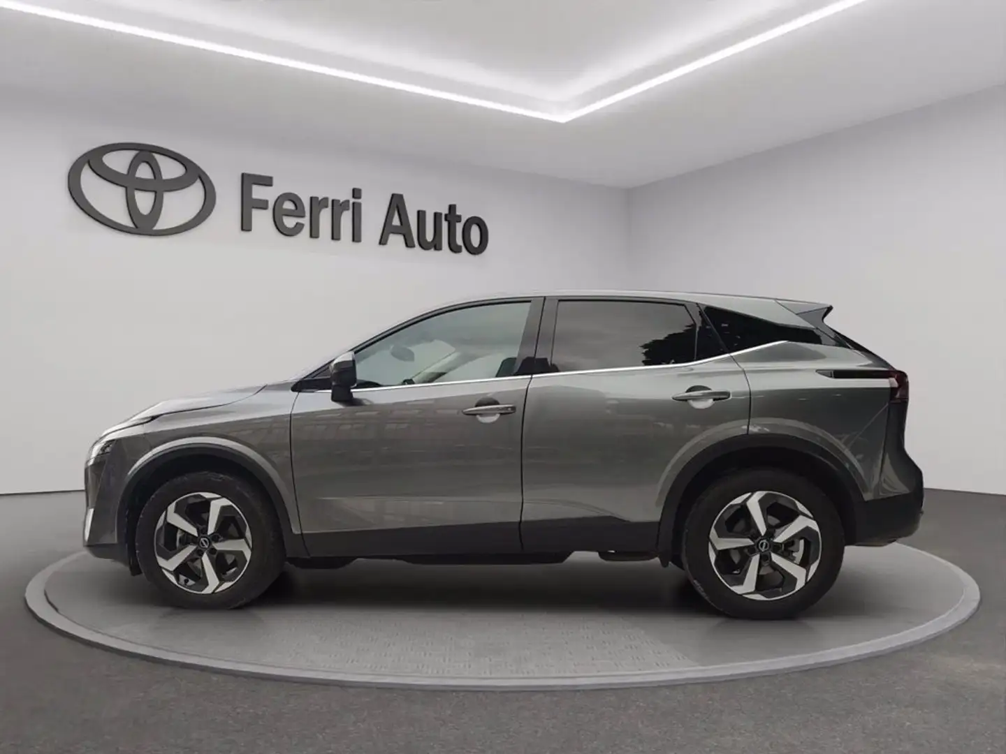 Nissan Qashqai 1.3 mhev n-connecta 2wd 158cv xtronic Grigio - 2