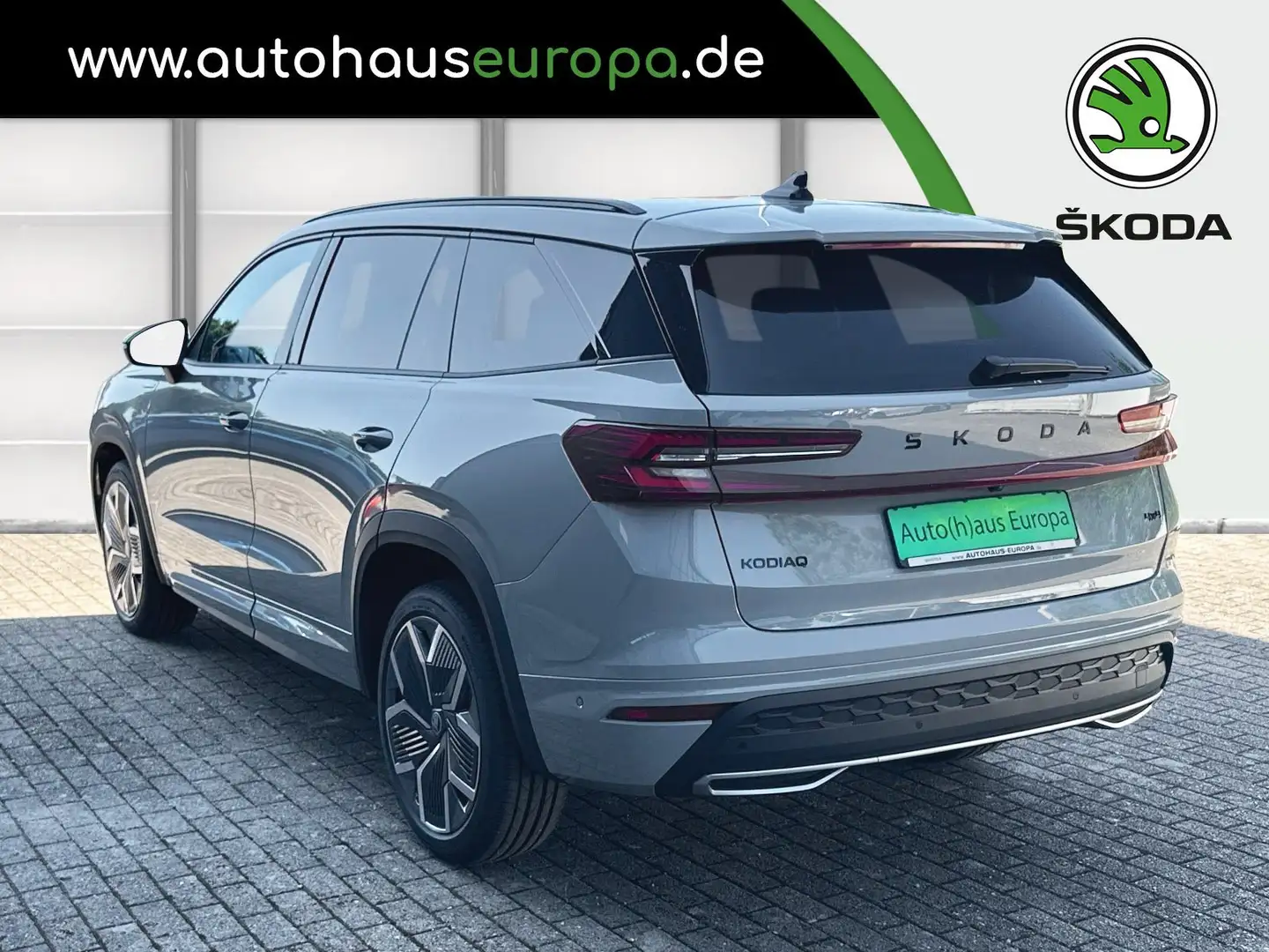 Skoda Kodiaq 142kW 2.0 TDI Sportline Matrix 360 4xSHZ Grau - 2