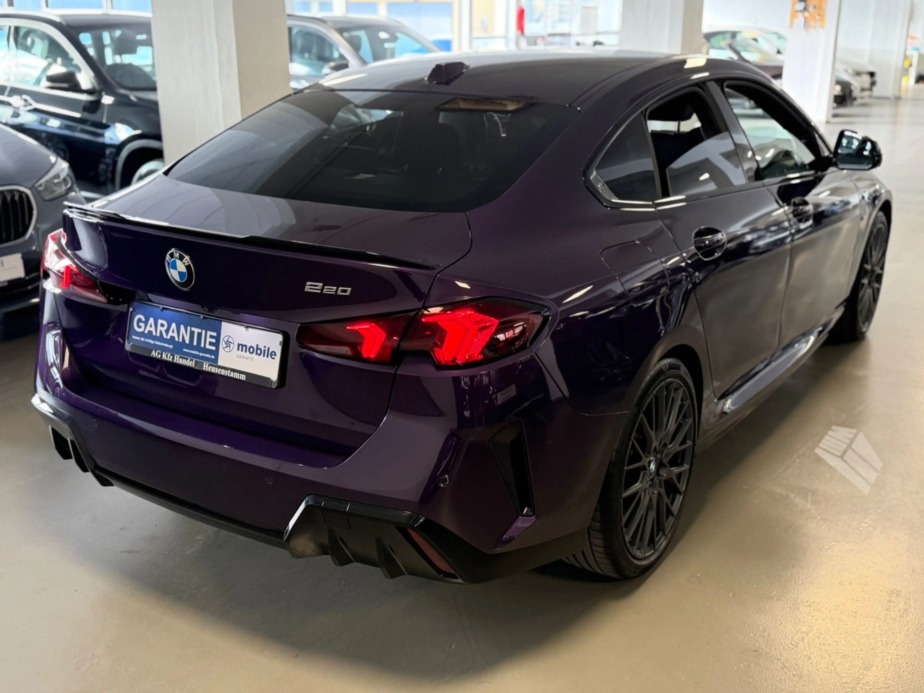 BMW 220 i M Sport 360°CAM/AHK/SPUR/ICONIG/MASSAGE — photo 12