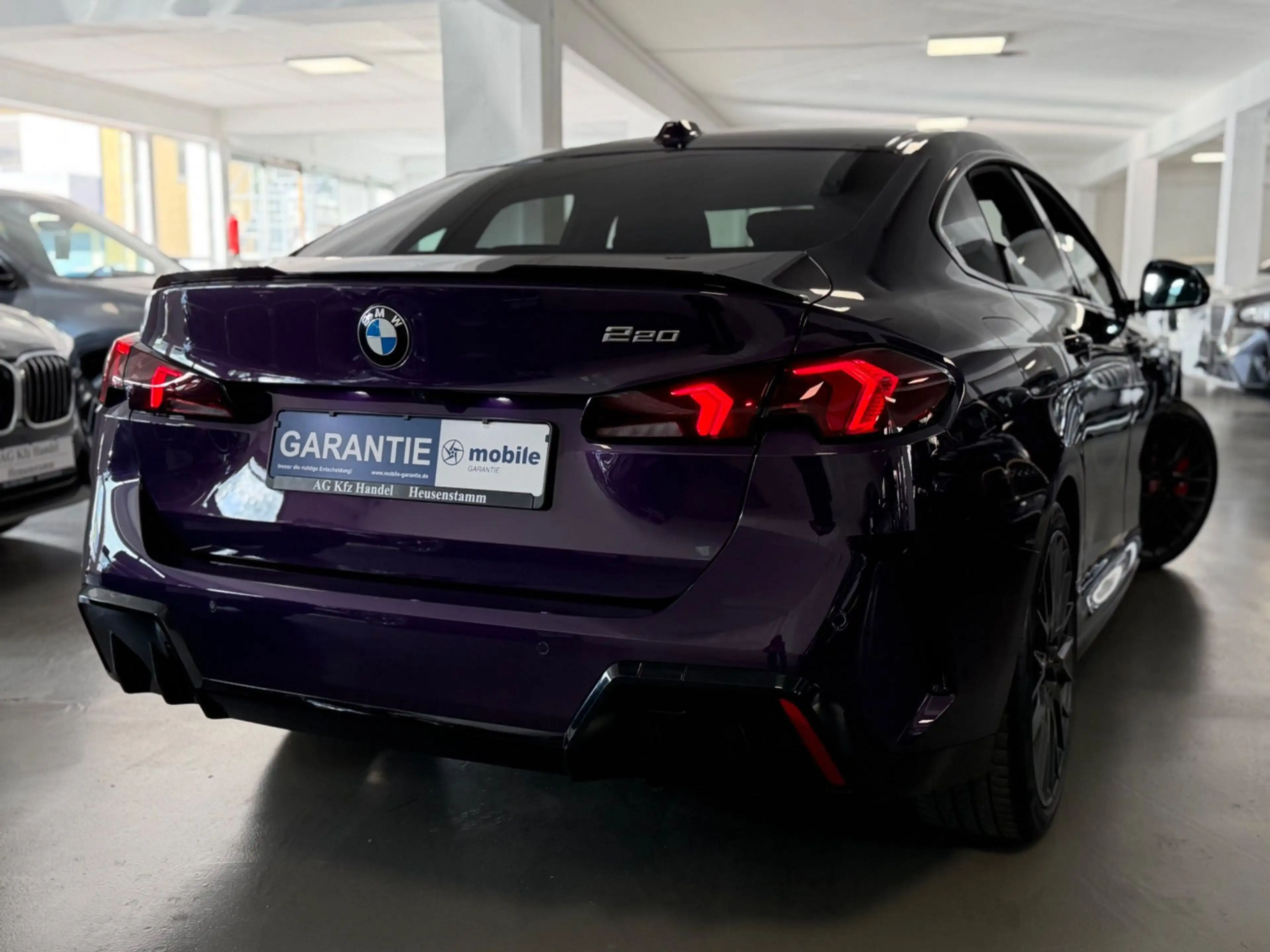 BMW 220 i M Sport 360°CAM/AHK/SPUR/ICONIG/MASSAGE — photo 13