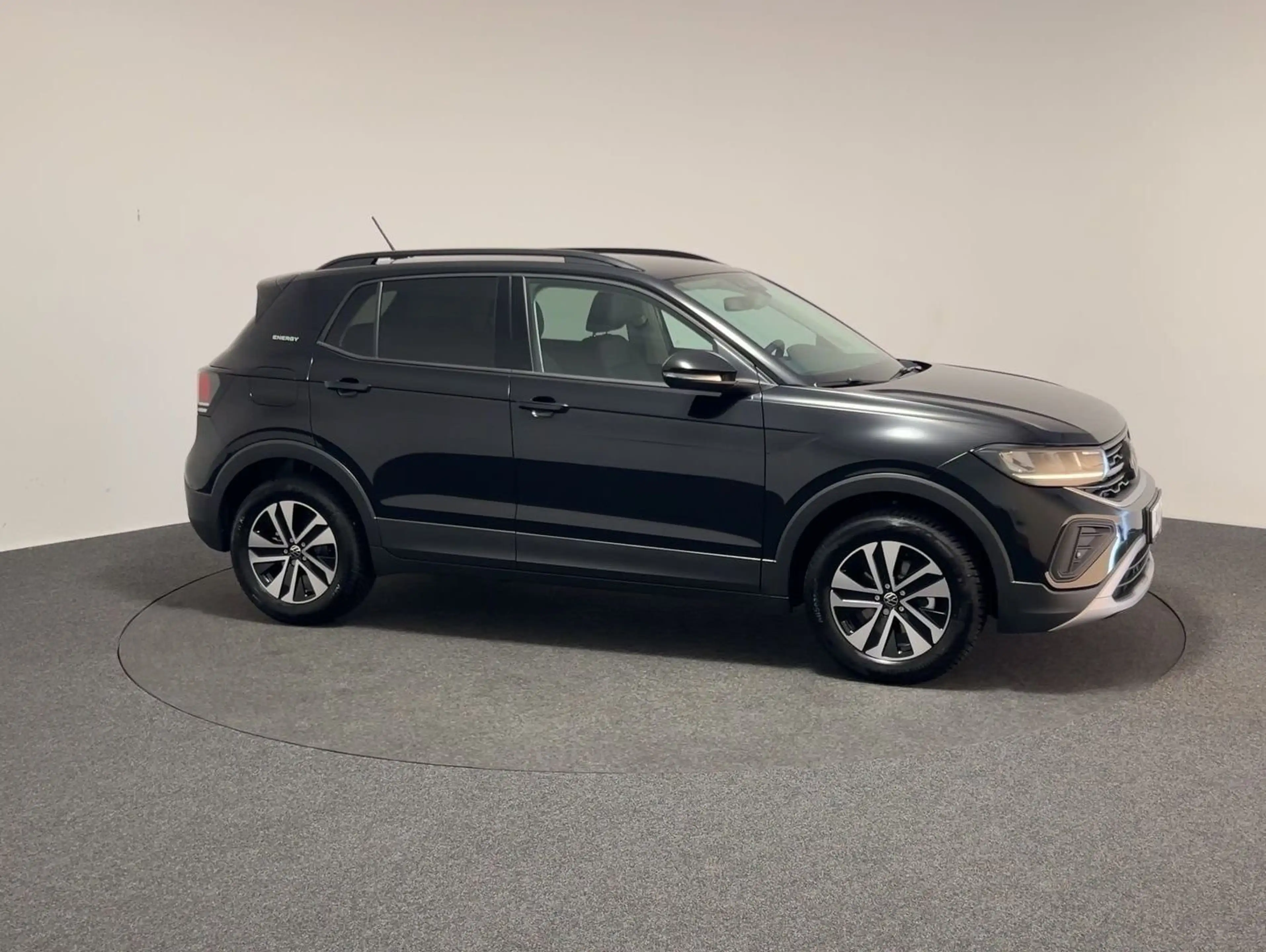 Volkswagen T-Cross 1.0 TSI DSG ENERGY CarPlay Black ACC AHK — photo 3