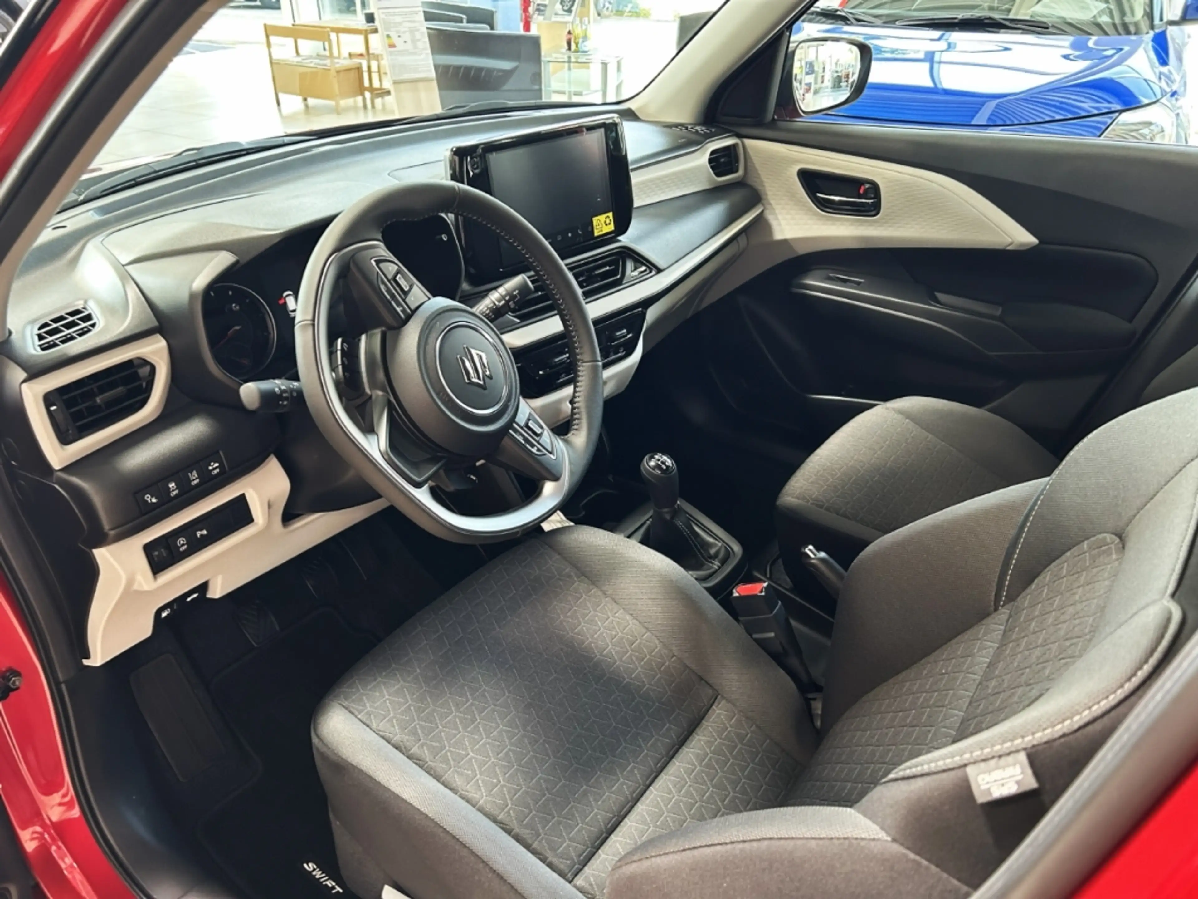 Suzuki Swift Comfort Hybrid Navi LED ACC Apple CarPlay Android — photo 14