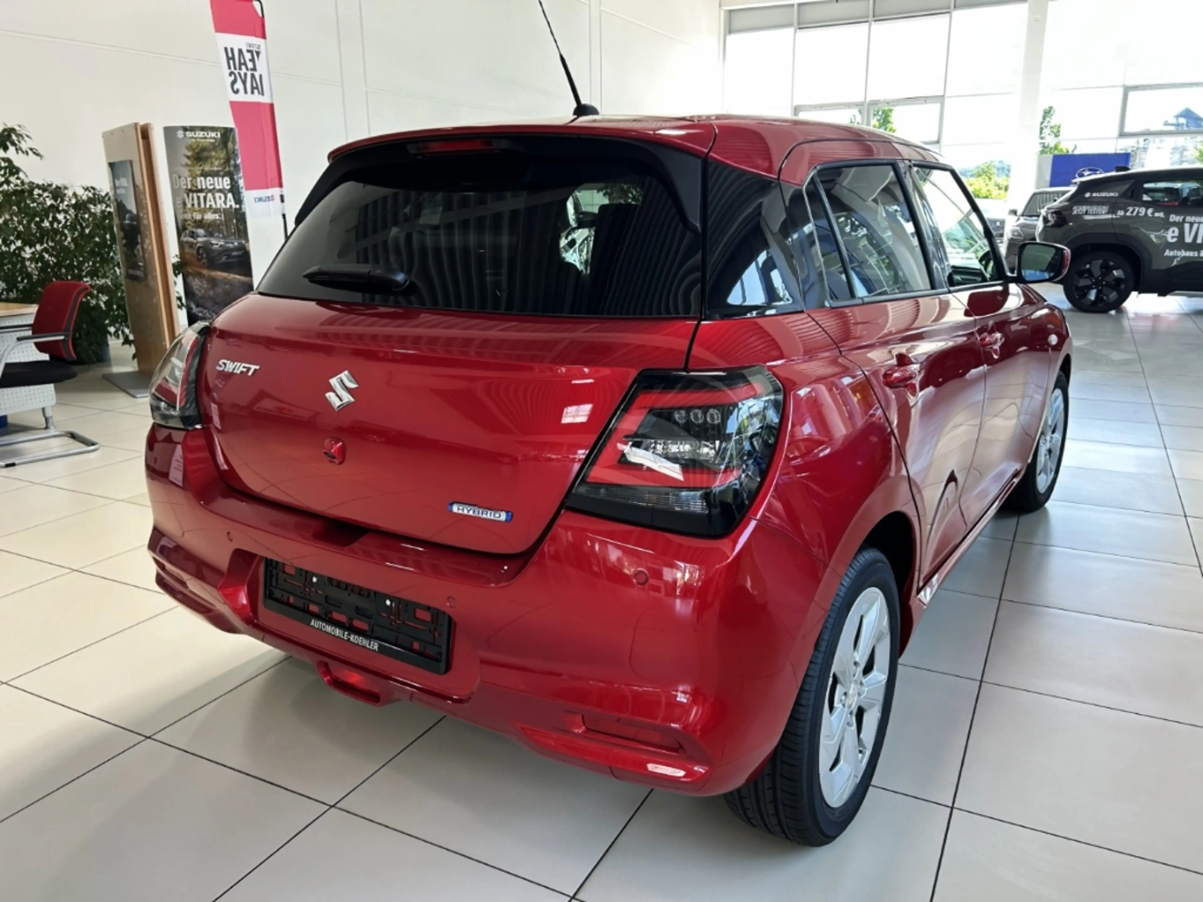 Suzuki Swift Comfort Hybrid Navi LED ACC Apple CarPlay Android — photo 7
