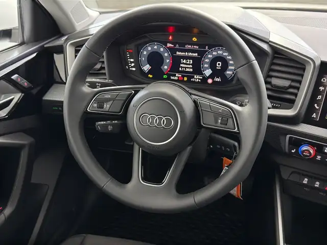 Audi A1 view 8