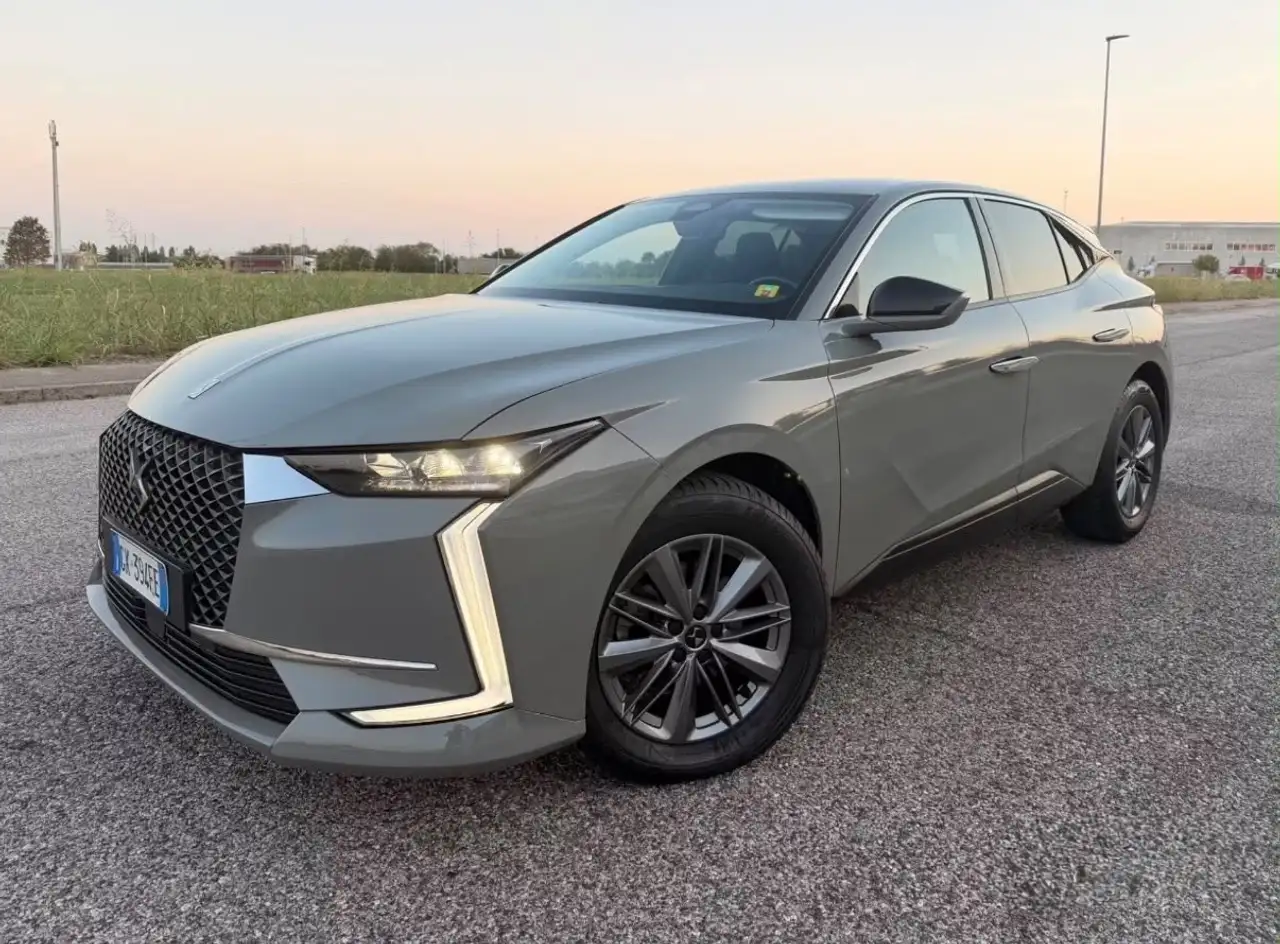 DS Automobiles DS 4