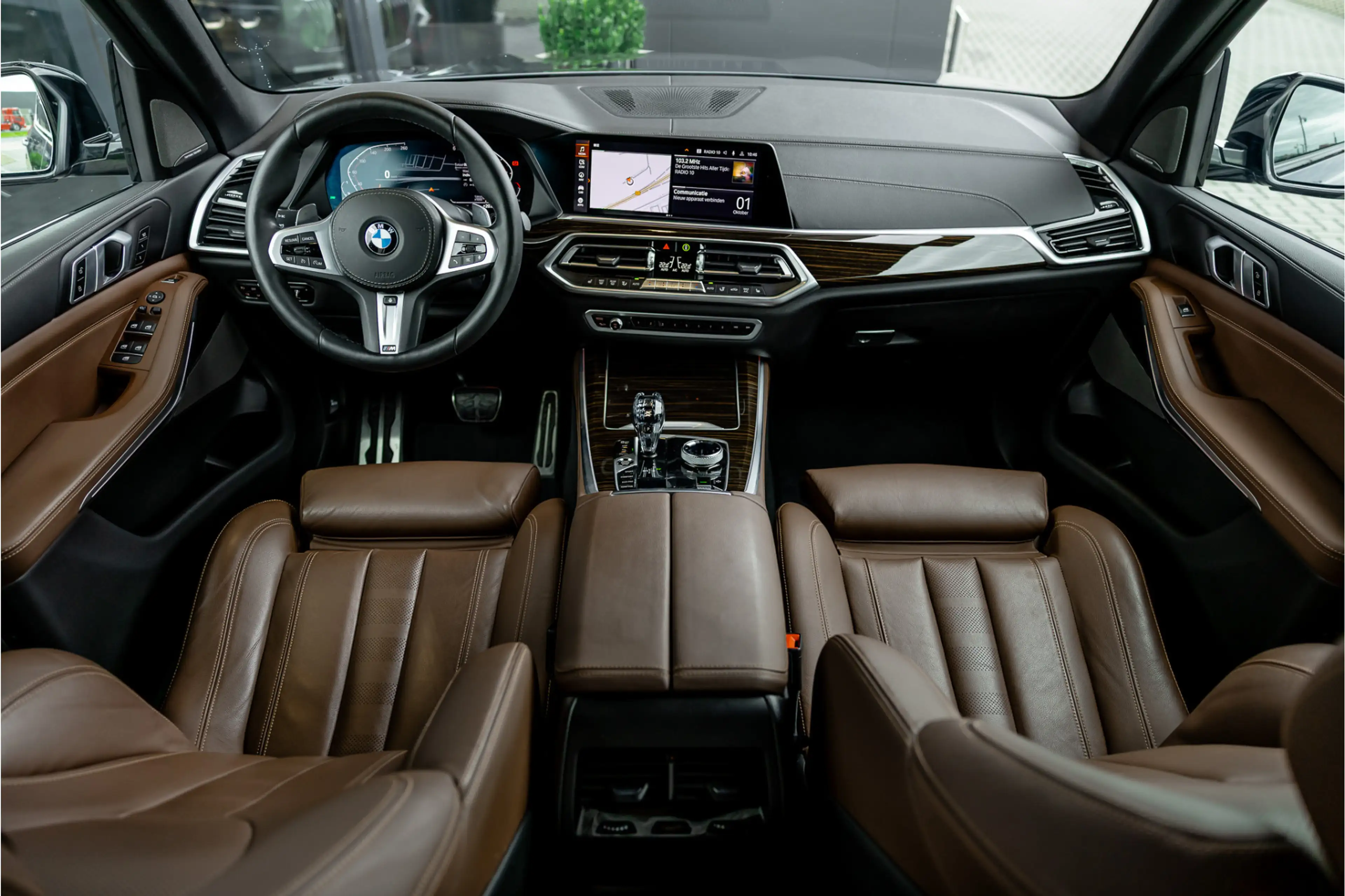 BMW X5 xDrive30d High Executive - M Sport | Swarovski | H — photo 12