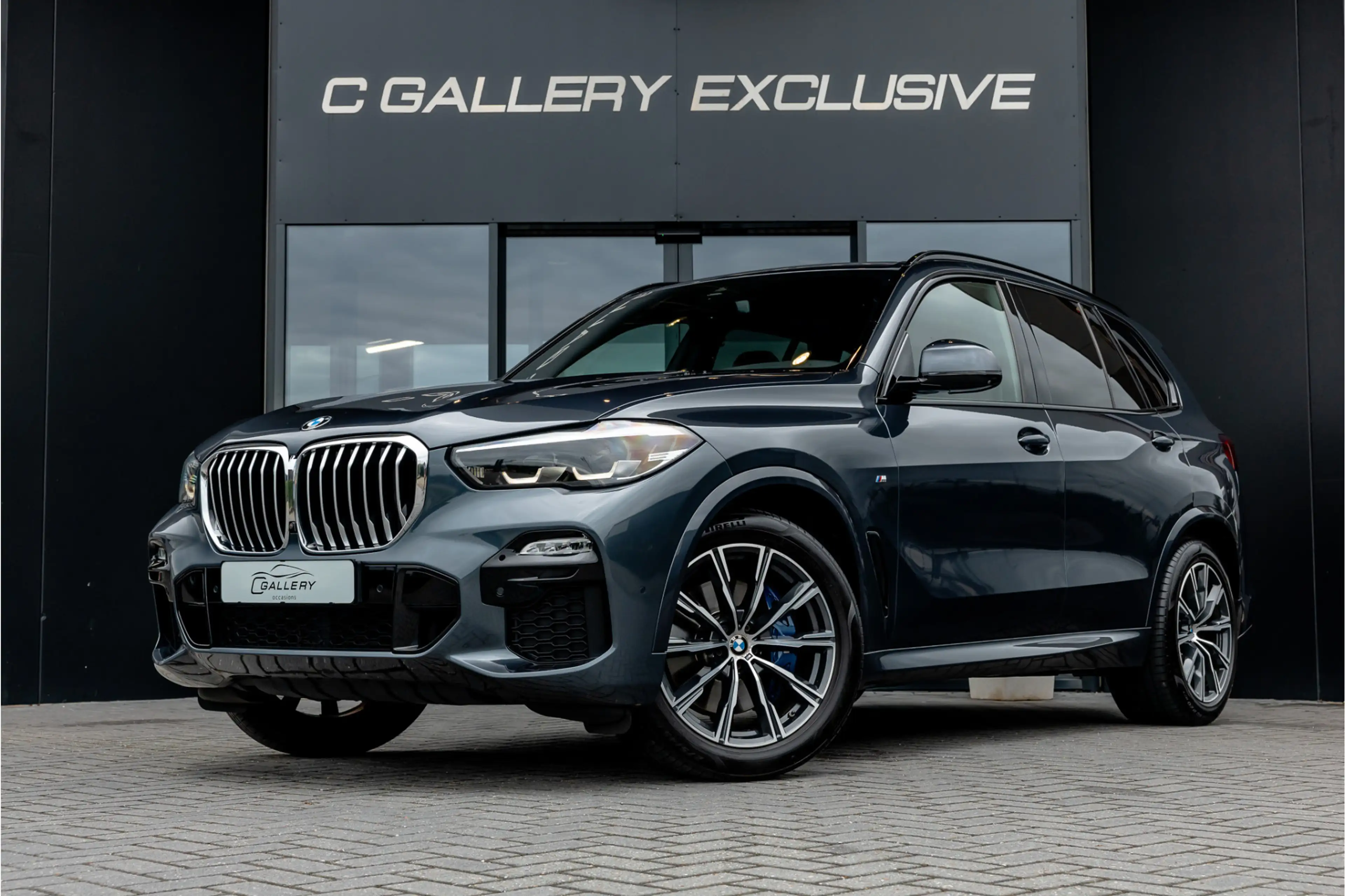 BMW X5 xDrive30d High Executive - M Sport | Swarovski | H — photo 3
