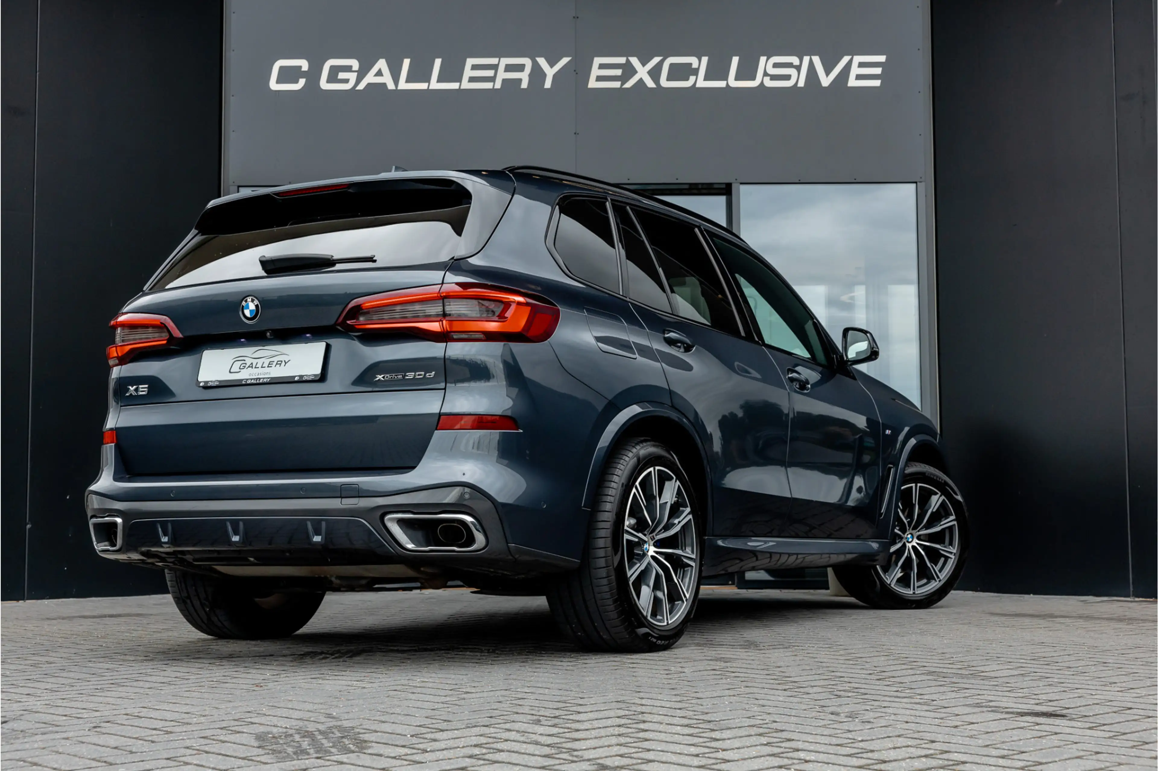 BMW X5 xDrive30d High Executive - M Sport | Swarovski | H — photo 7