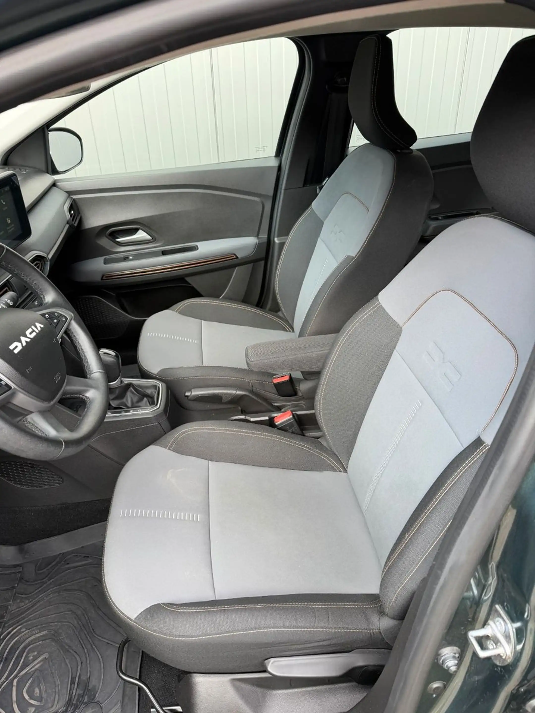 Dacia Sandero Stepway Extreme+  Vollausstattung — photo 12