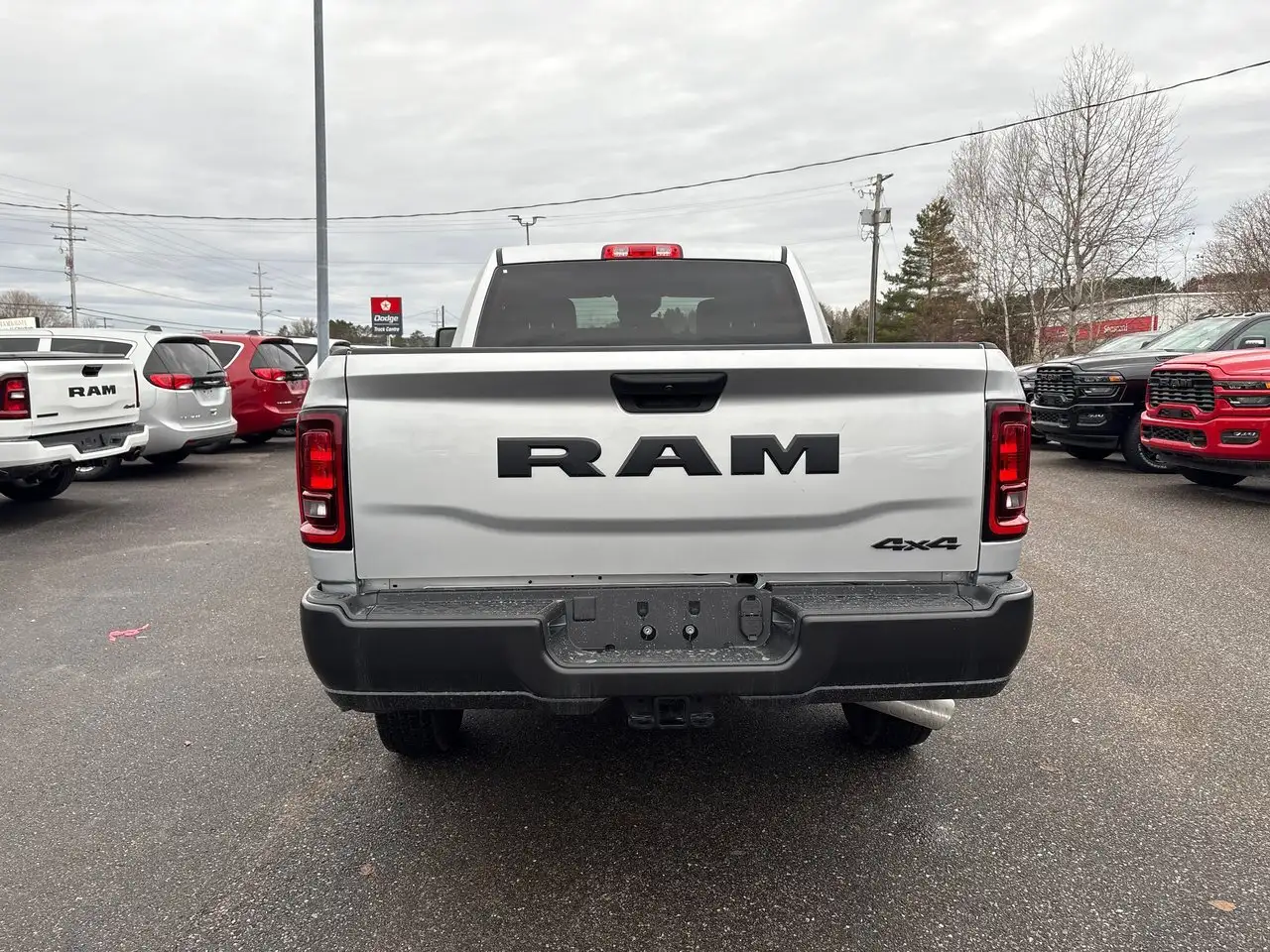 RAM 2500 снимка RAM 2500