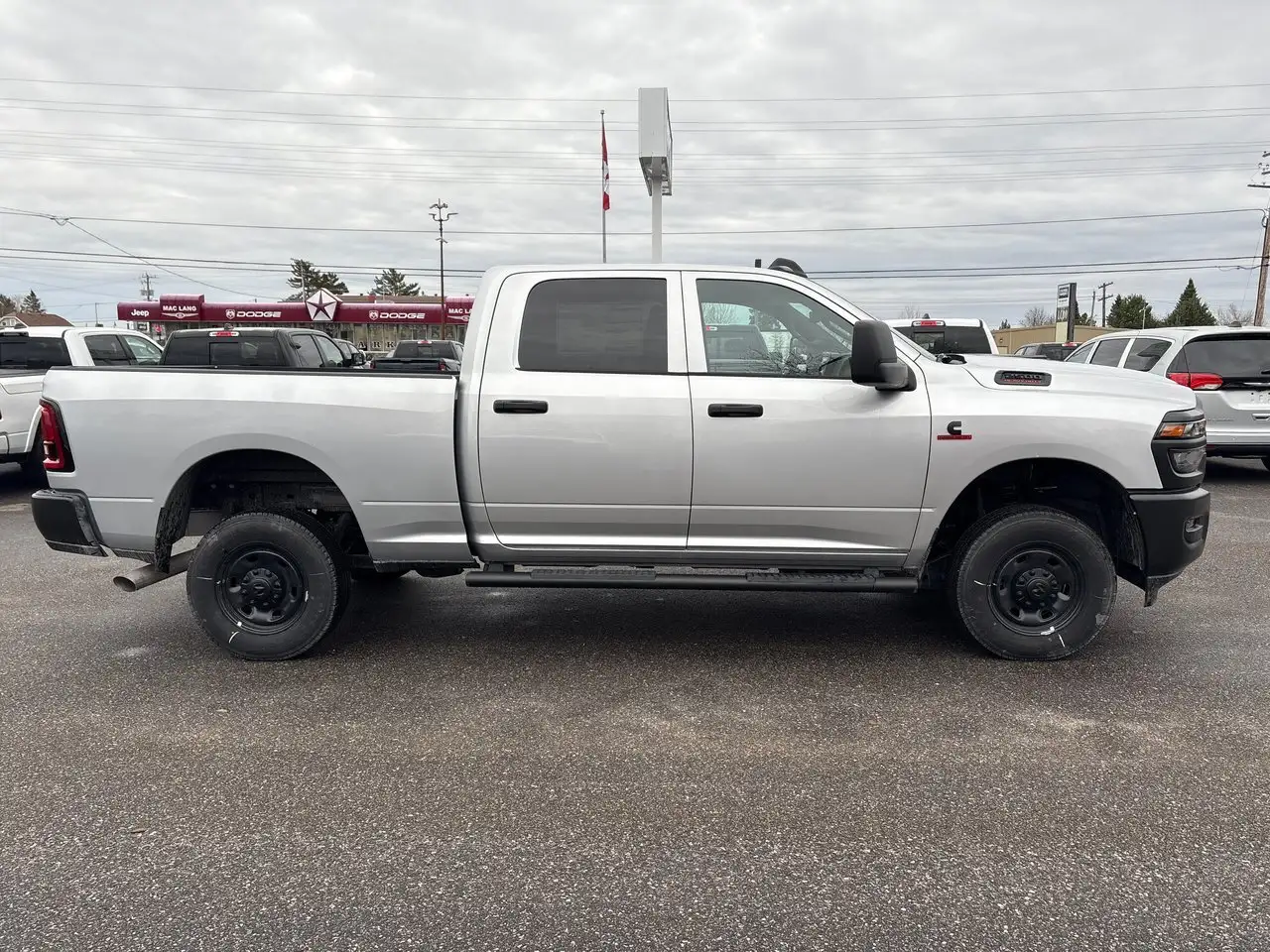 RAM 2500 снимка RAM 2500