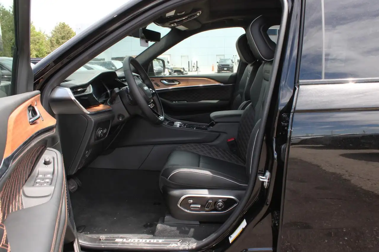 Jeep Grand Cherokee fotografie Jeep Grand Cherokee