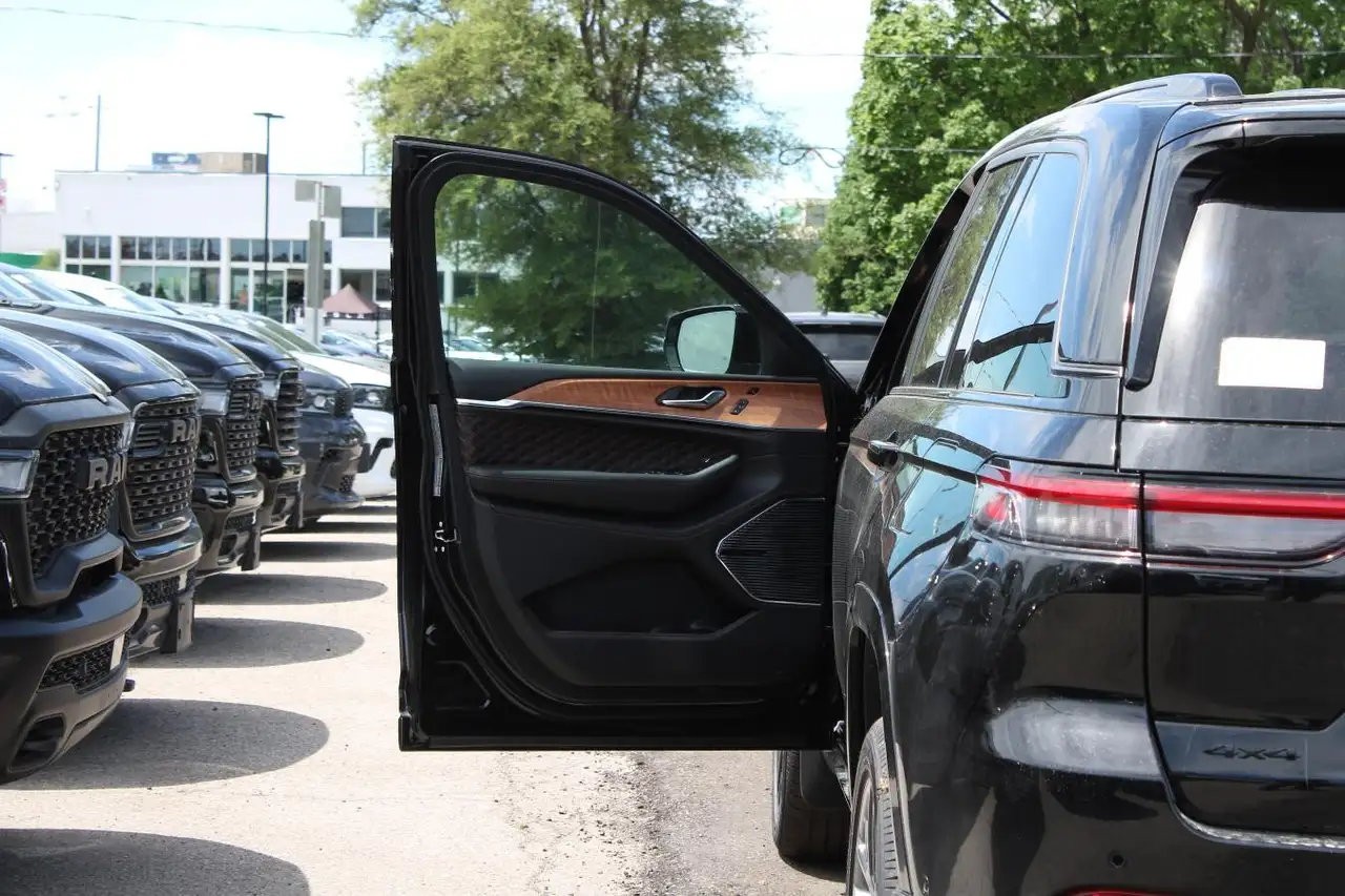 Jeep Grand Cherokee fotografie Jeep Grand Cherokee