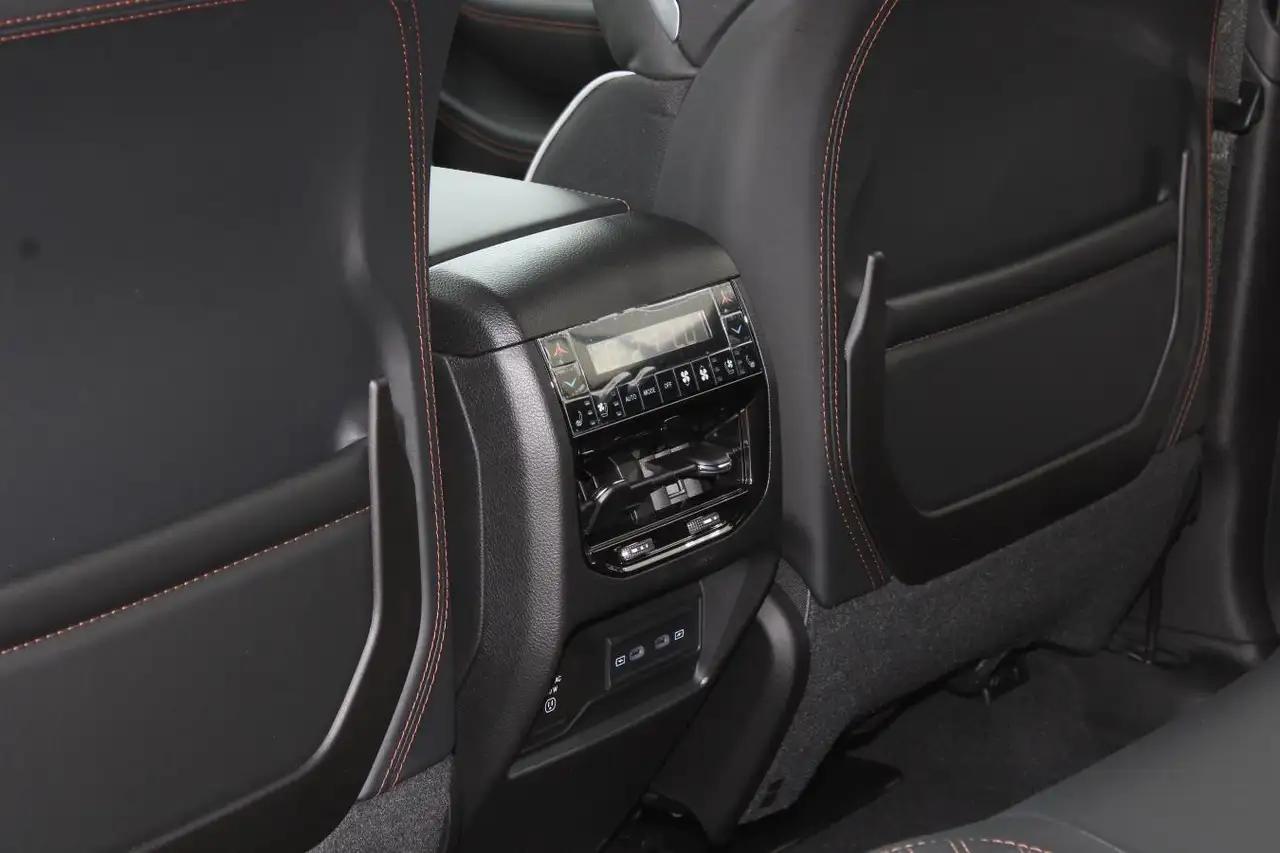 Jeep Grand Cherokee fotografie Jeep Grand Cherokee