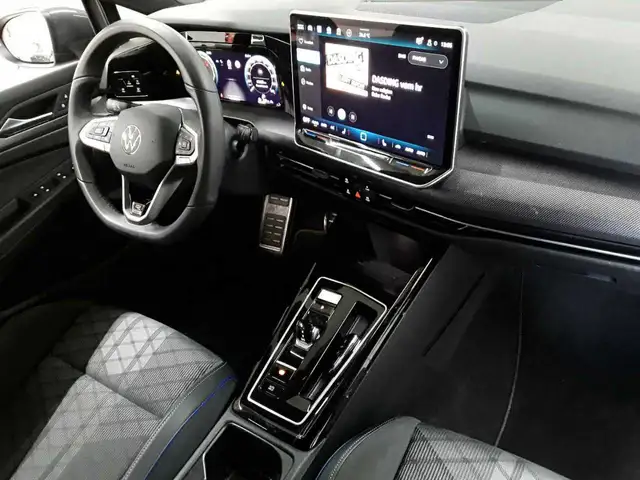 Volkswagen Golf view 9