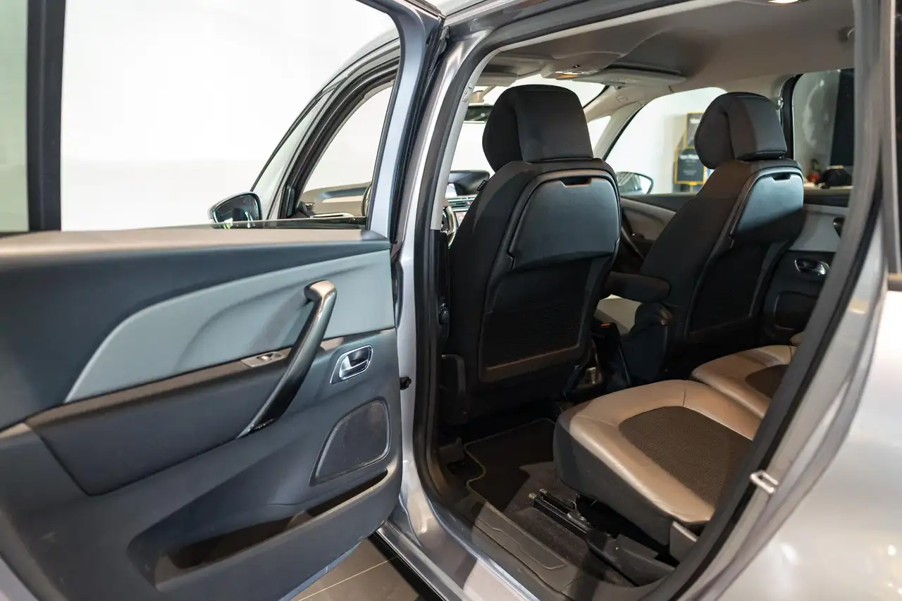 Citroen C4 Spacetourer 1.5 BlueHDi 130 S&S MAN6 Feel, миниатюра 15