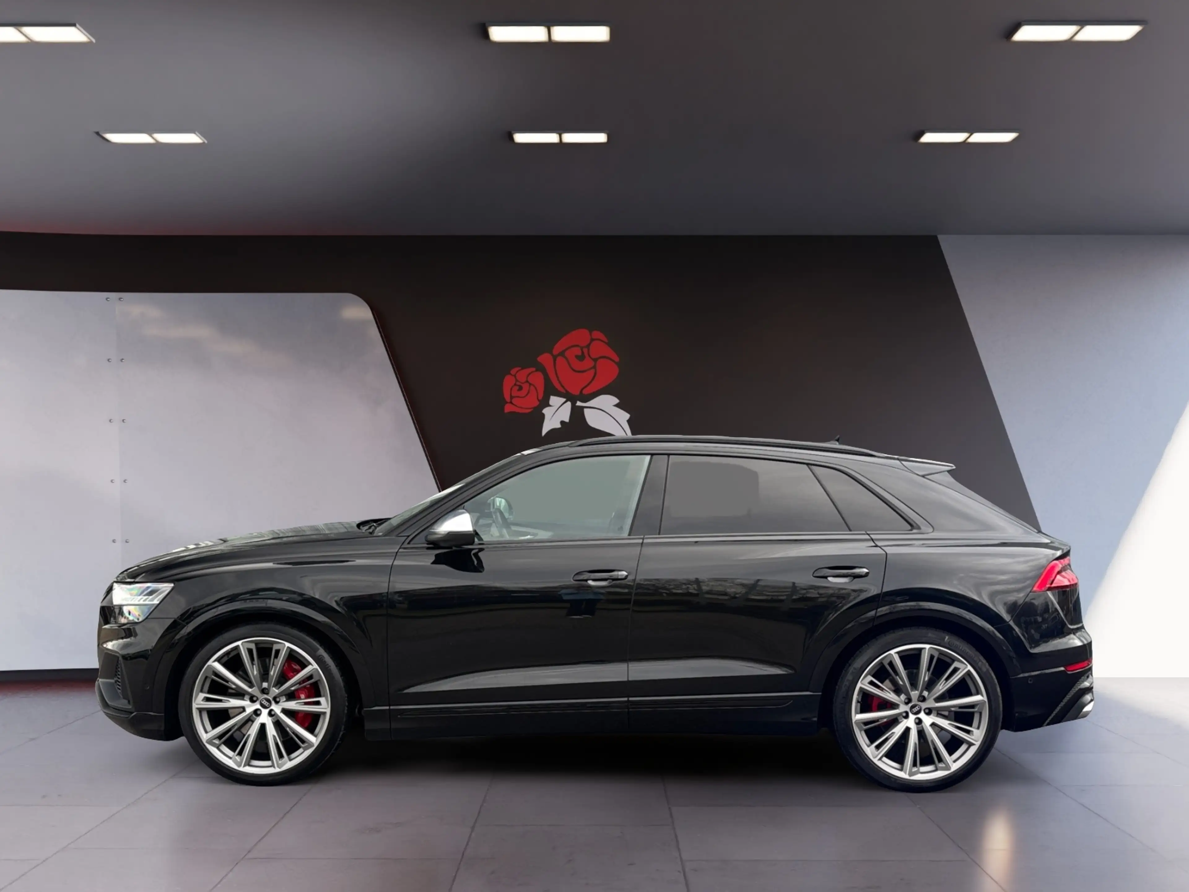Audi SQ8 4.0 V8 TFSI quattro AHK HUD RFK Matrix-LED Pano — photo 3