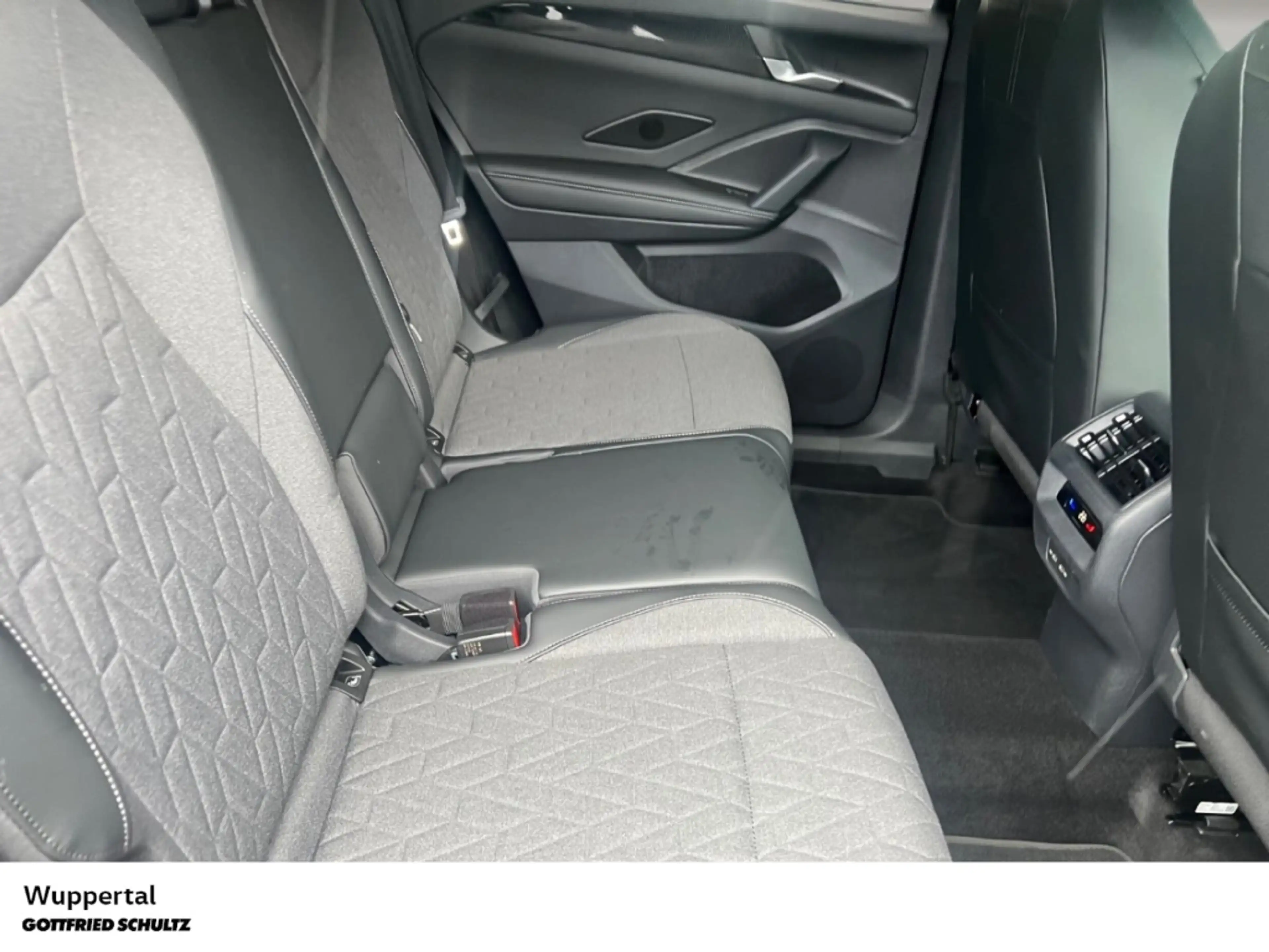 Volkswagen Tayron 1.5 eTSI DSG NAVI KAMERA ACC LED SHZ PDC LM — photo 7