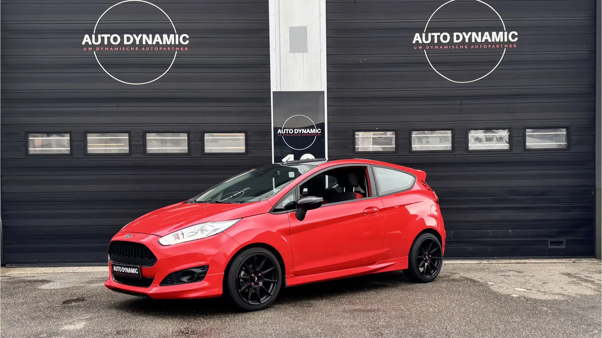 Ford Fiesta 1.0 EcoBoost Red Edition 140 PK Rood - 1