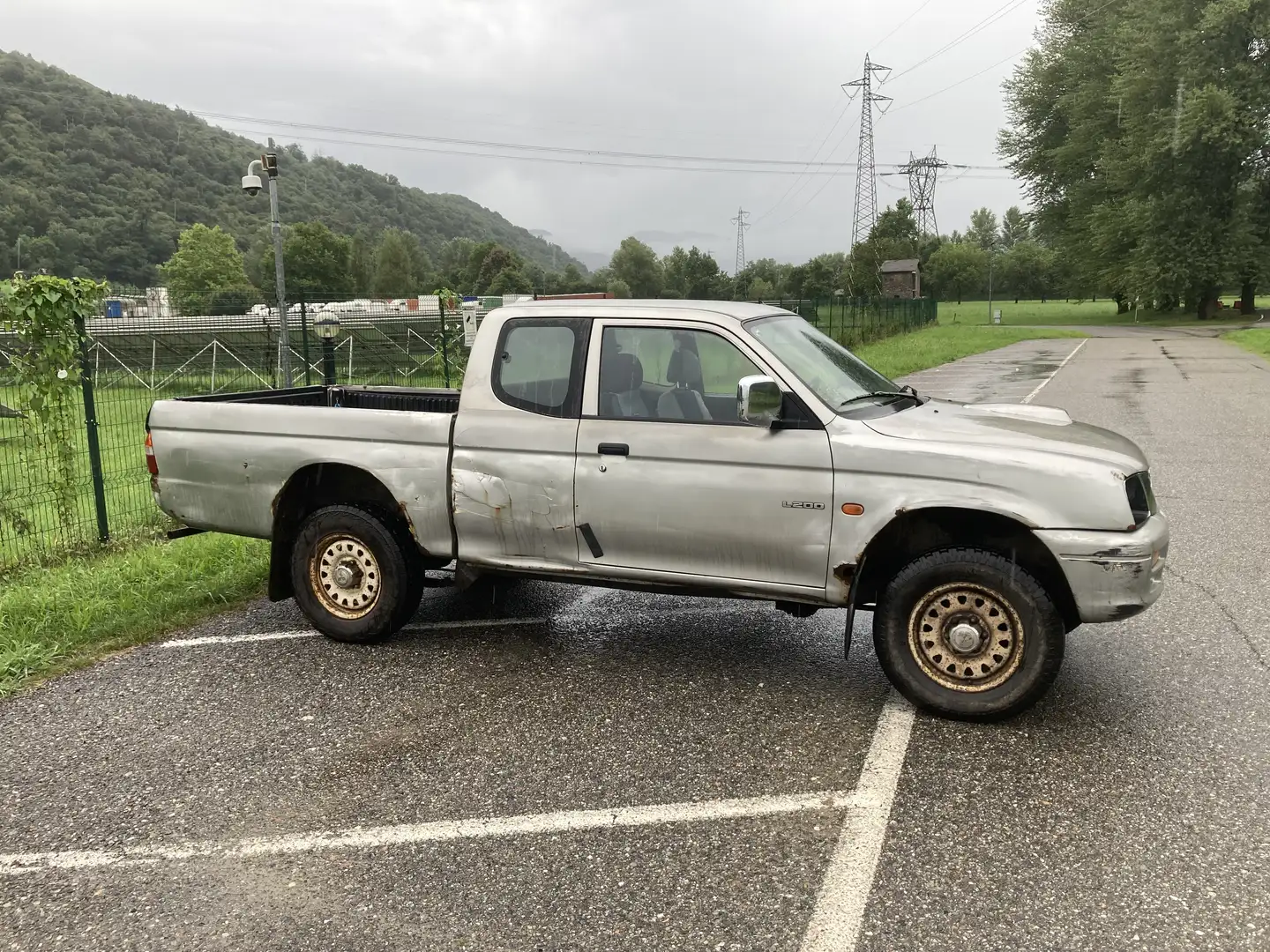Mitsubishi L200 4WD Club Cup Pup. GLS - 2