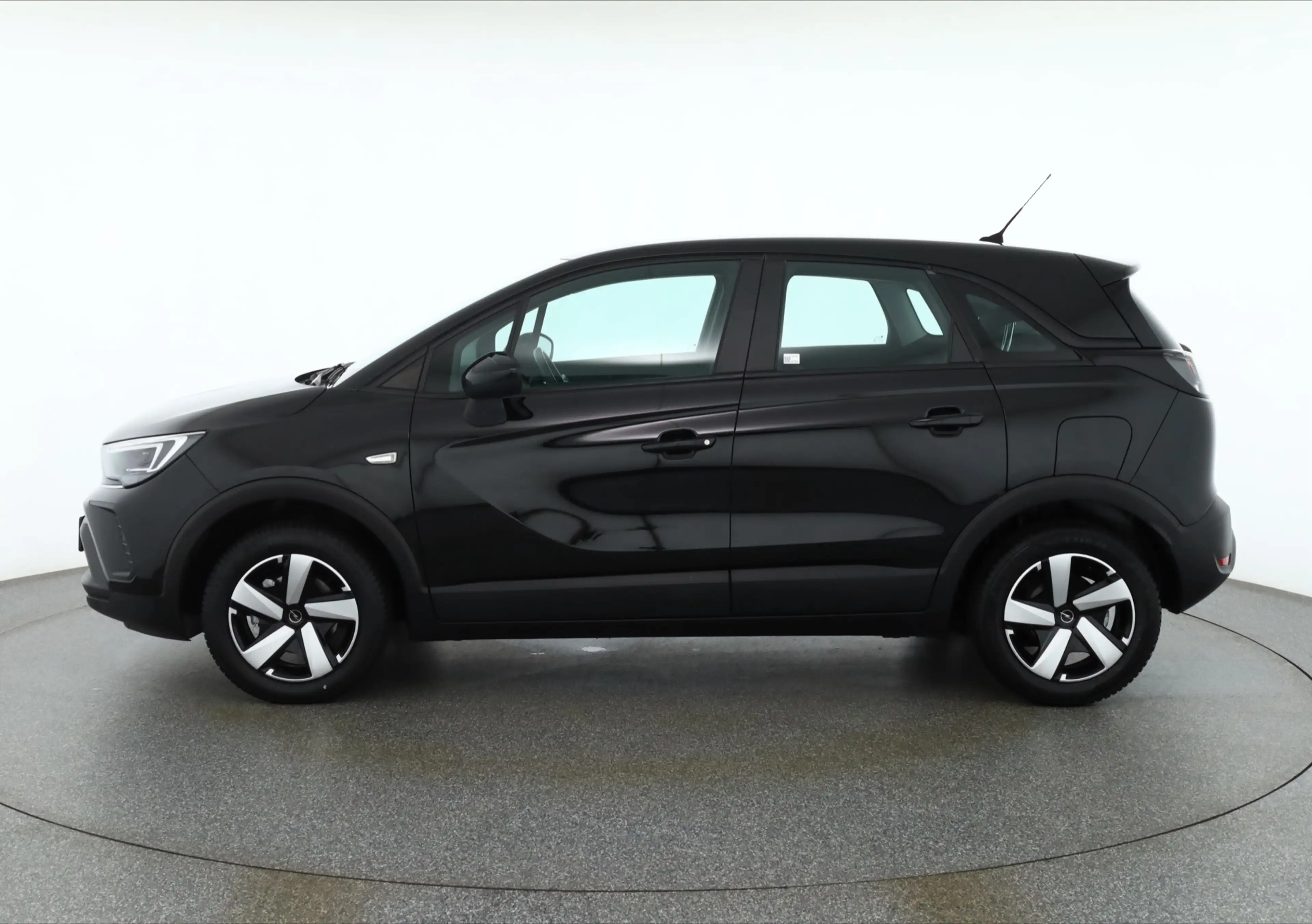 Opel Crossland 1.2 Edition Aut. LED Navi Bluetooth — photo 2