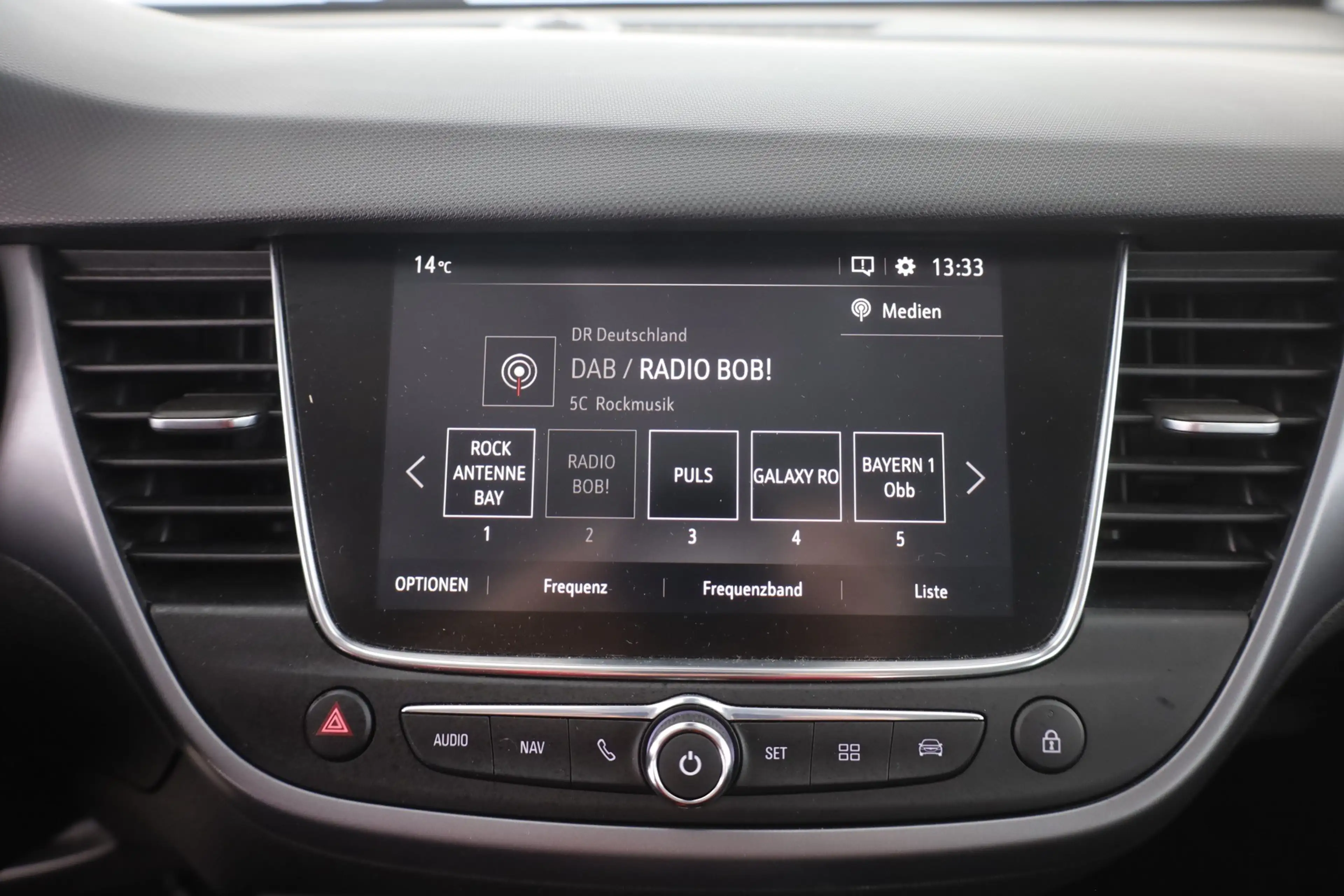 Opel Crossland 1.2 Edition Aut. LED Navi Bluetooth — photo 14